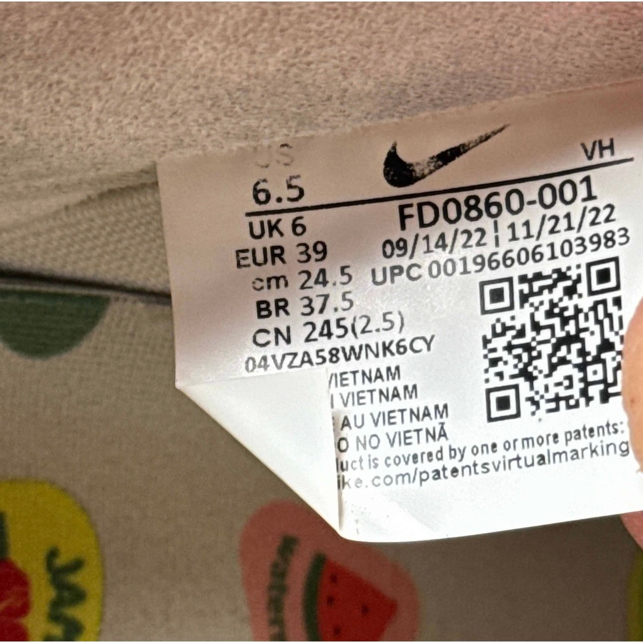 Jordan Brand × Nike Size 6.5 - Nike Jarritos x Nike Dunk Low SB Men's Shoes Size US 6.5 / EU 39-40 - 7 Thumbnail