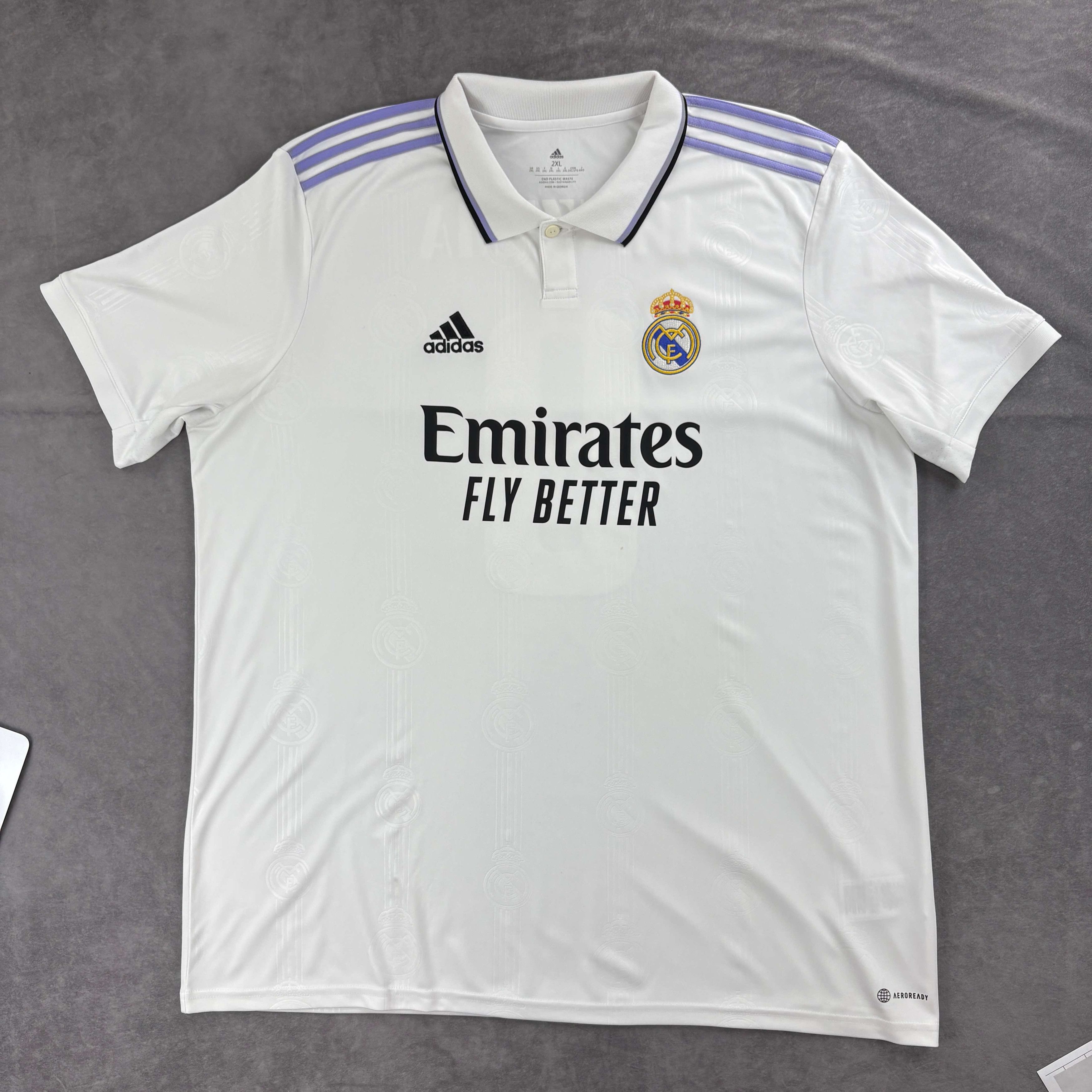 Adidas Real Madrid 2022-23 Adidas home Benzema football jersey XXL Size US XXL / EU 58 / 5 - 2 Thumbnail
