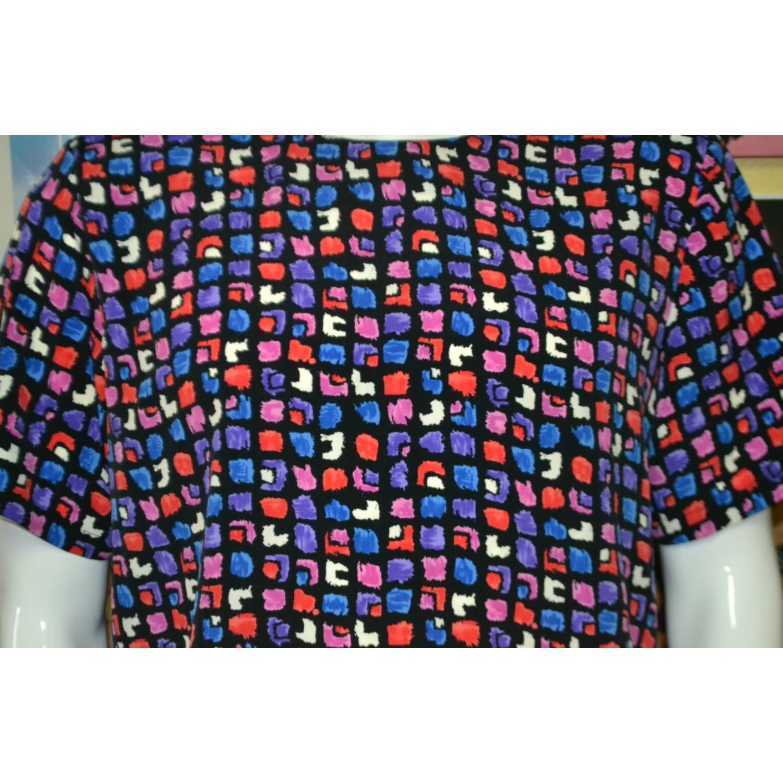 Vintage VINTAGE Ship N Shore Blouse Geometric 90s Short Sleeve Women Large Shoulder Pads Black Size L / US 10 / IT 46 - 2 Thumbnail