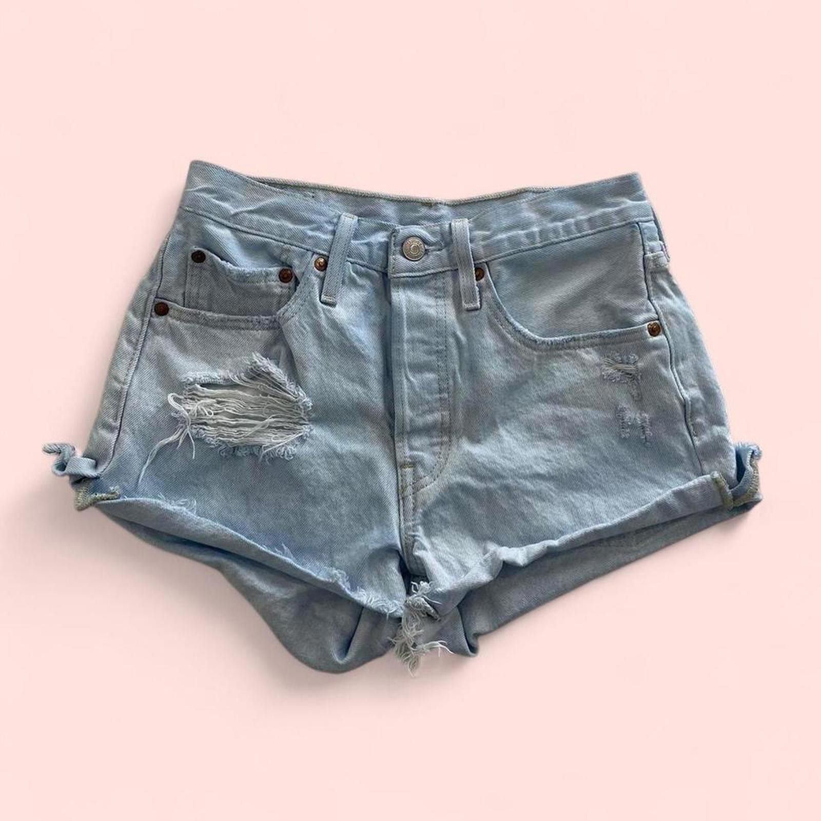 Levi's Vintage Levi’s 501 - mid rise denim shorts Size 42" / US 20 - 1 Thumbnail