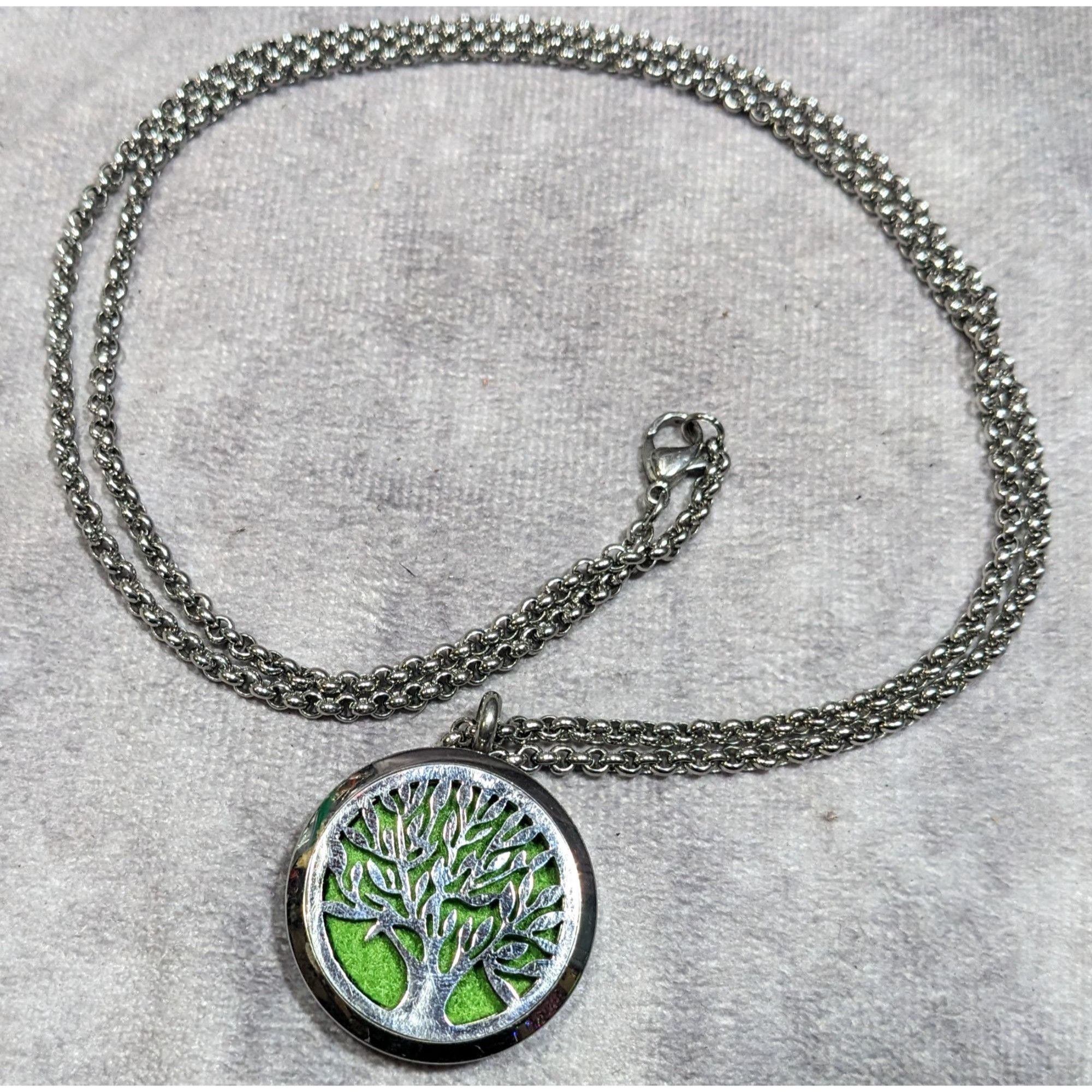Other Nature Inspired Aromatherapy Pendant Necklace With Tree Deta Size ONE SIZE - 8 Thumbnail