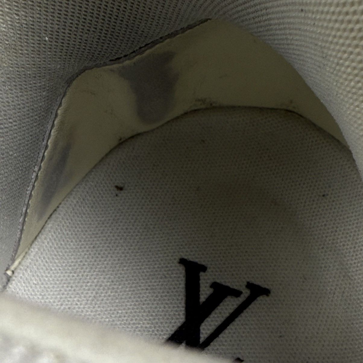 Louis Vuitton Louis Vuitton LV Trainer Maxi ‘White’ Shoes Size US 12 / EU 45 - 10 Thumbnail