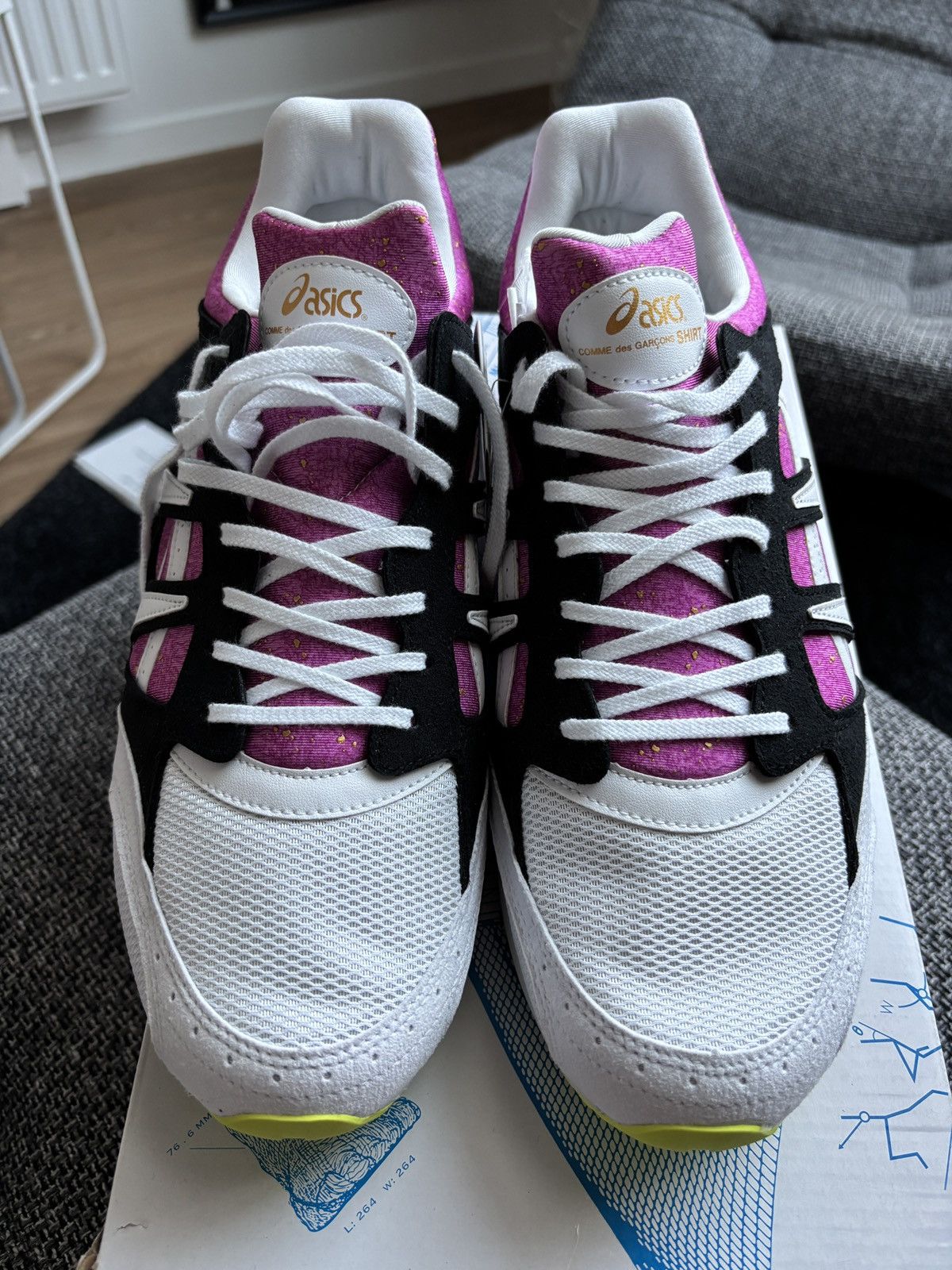 Asics × Comme des Garcons comme des garcons x asics tarther sd Size US 11 / EU 44 - 8 Thumbnail