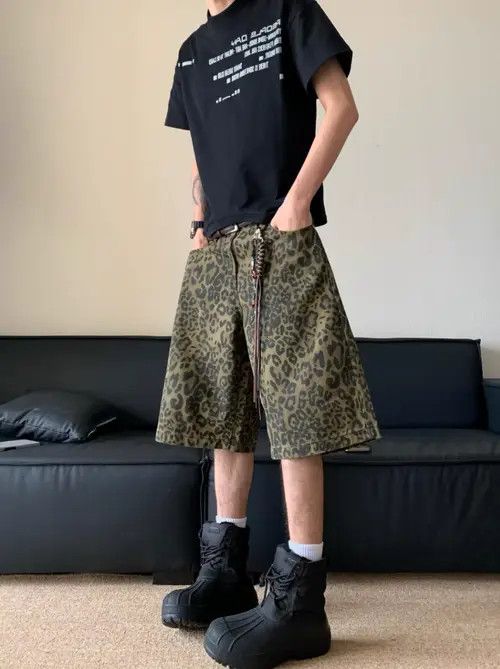 Japanese Brand Fukiishi x Aki Leopard Baggy Shorts Size US 30 / EU 46 - 6 Thumbnail