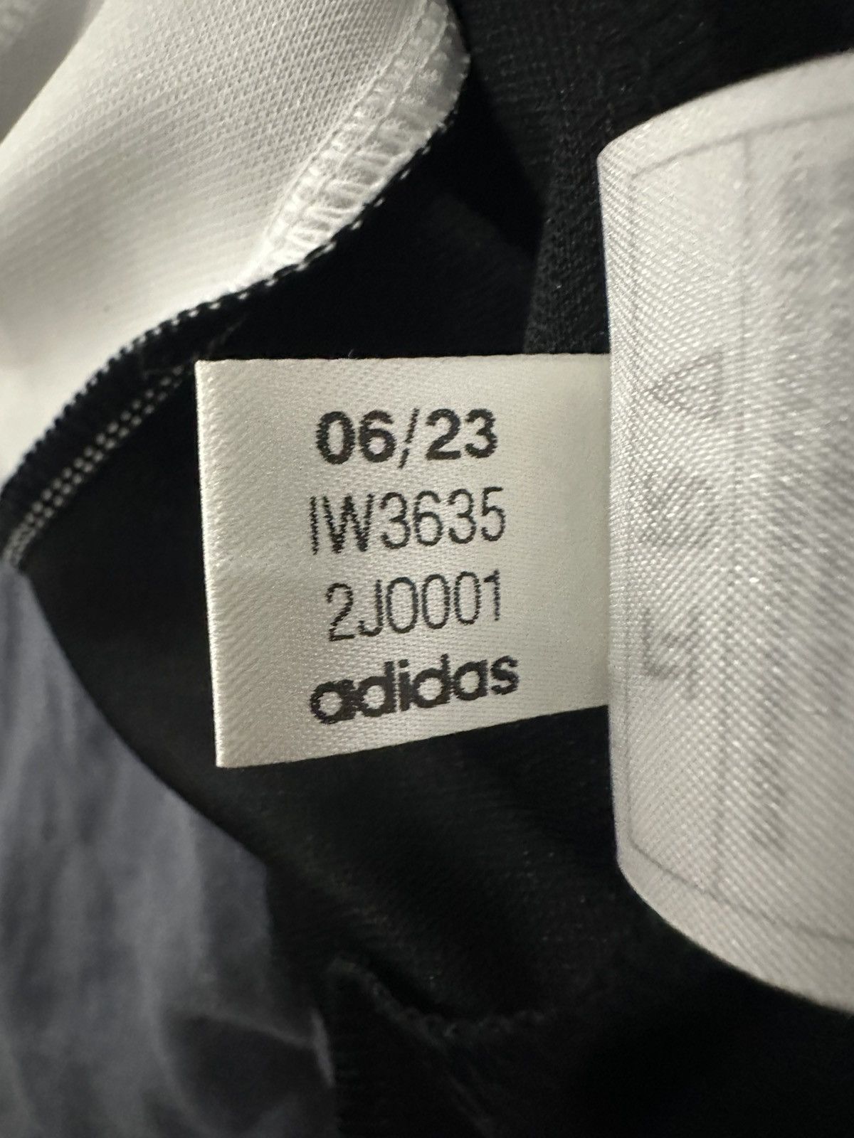 Adidas Adidas Retro Jersey Size US XXL / EU 58 / 5 - 7 Thumbnail