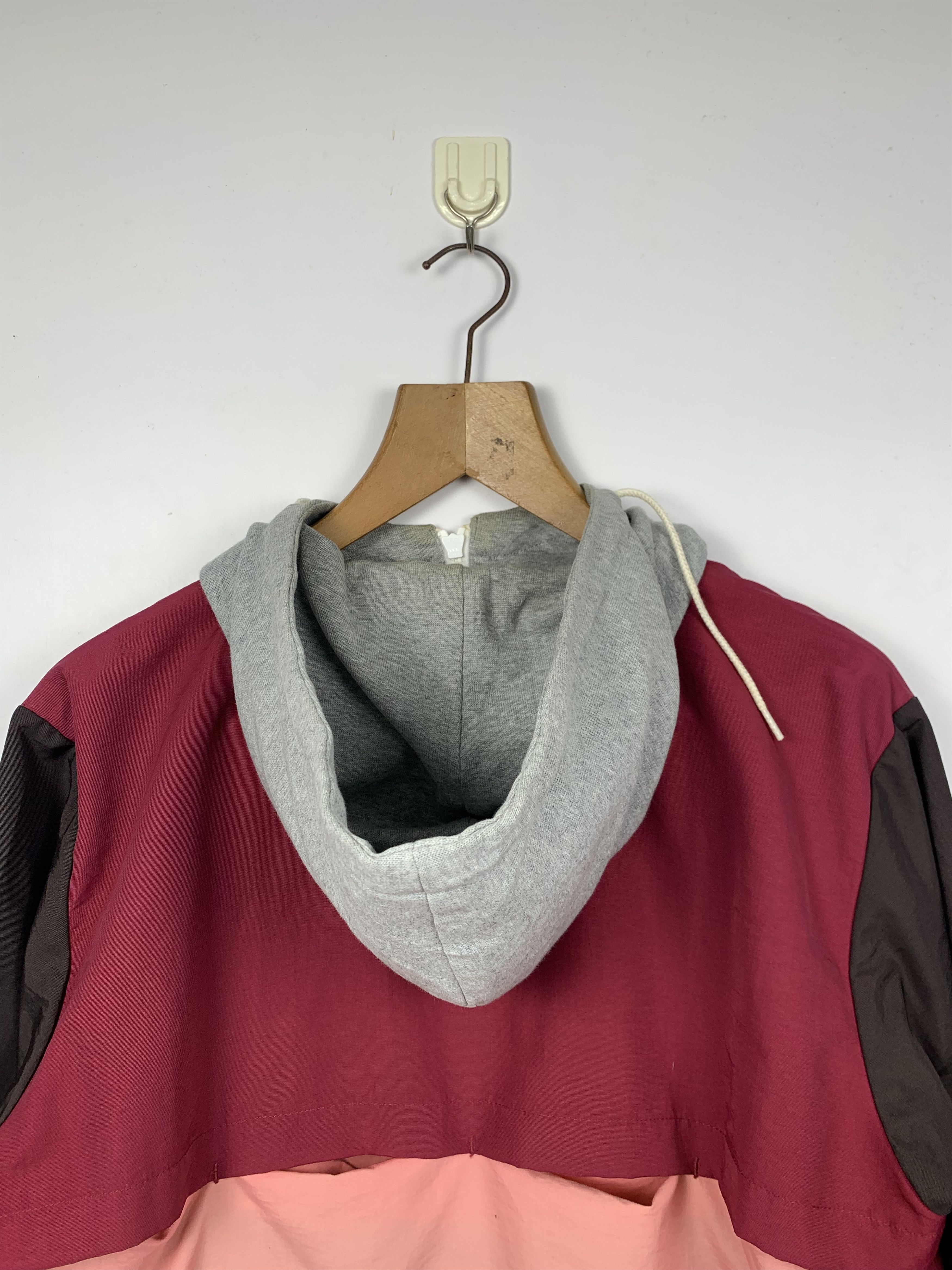 Tommy Hilfiger Vintage Tommy Hoodie Multicolour Pocket Zipper Jacket J1217 Size US L / EU 52-54 / 3 - 4 Thumbnail
