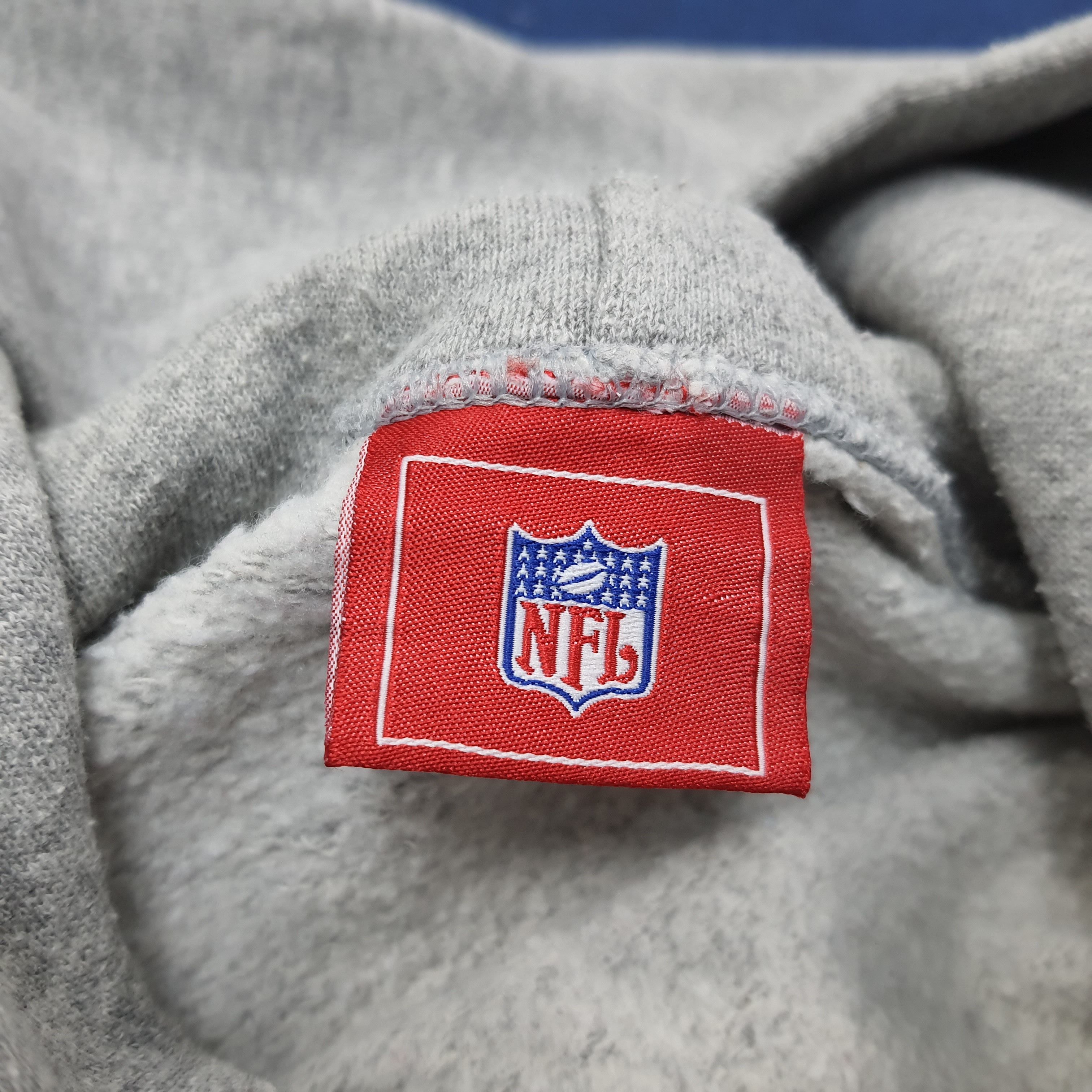 NFL Vintage NFL Indianapolis Colts American Team Hoodie C261N14 Size US XXL / EU 58 / 5 - 4 Thumbnail