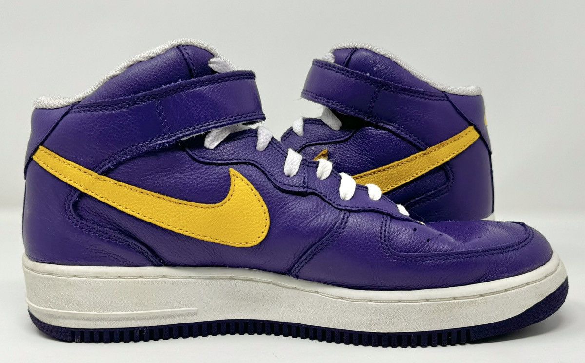 Nike × Vintage Vintage 2002 Nike Air Force 1 Mid Greek Lakers size 10 Size US 10 / EU 43 - 6 Thumbnail