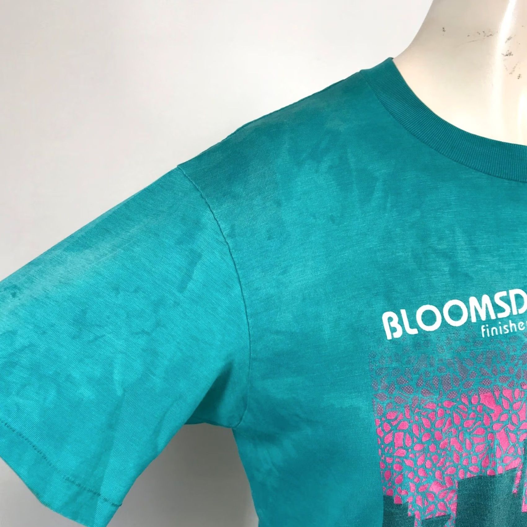 Nike VINTAGE Nike Bloomsday 84 Finisher T-Shirt Mens Teal Pink Single Stitch 80s Tee Size US L / EU 52-54 / 3 - 5 Thumbnail
