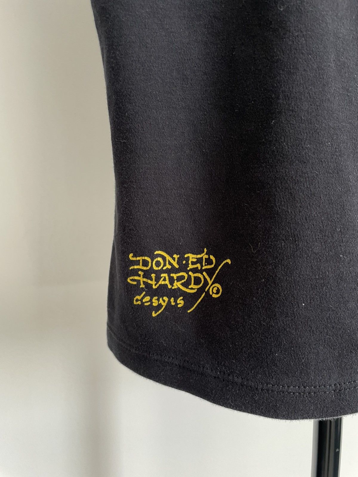 Ed Hardy Vintage Y2K Ed Hardy 00’s Skull Heart T-Shirt Japan RARE Size M / US 6-8 / IT 42-44 - 6 Thumbnail
