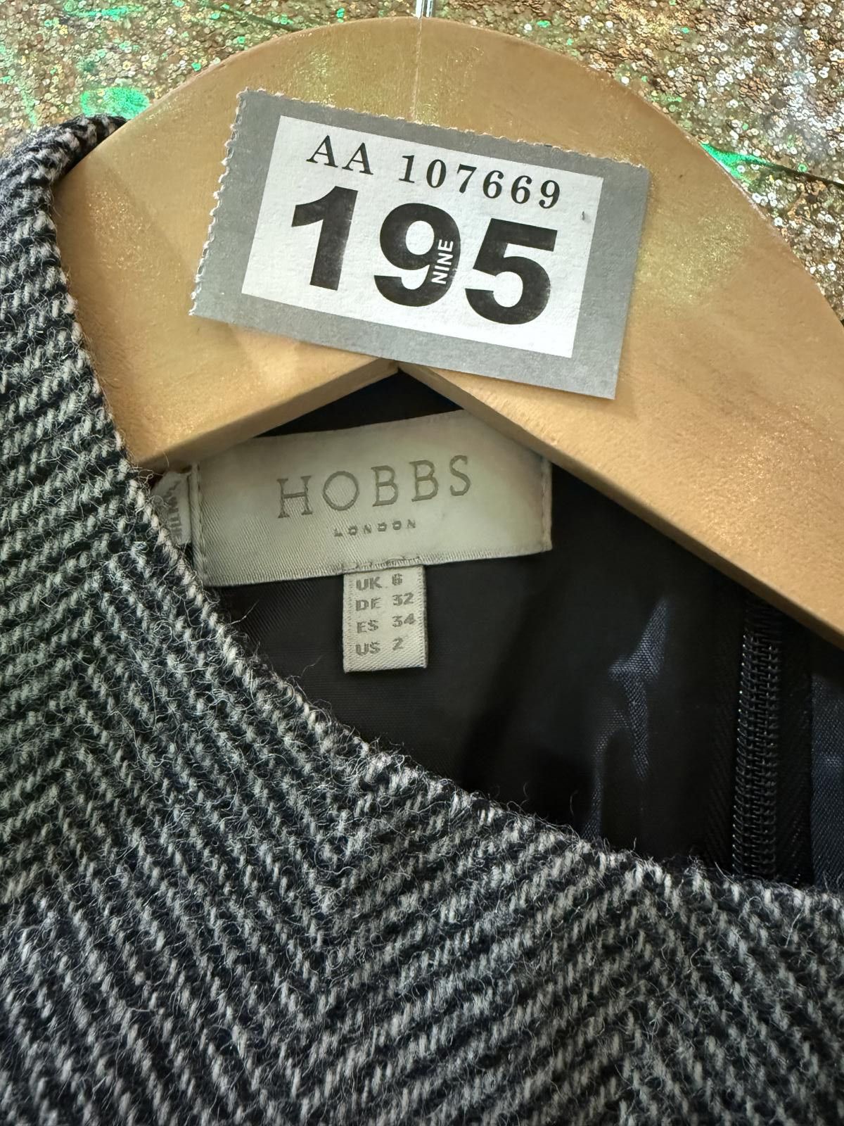 Other Hobbs Grey Herringbone Midi Dress UK 8 Size M / US 6-8 / IT 42-44 - 2 Thumbnail