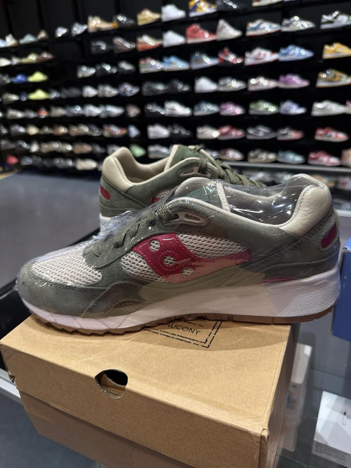 Saucony Saucony Men's Shadow 6000 UP There [S70570-1] , Size 11 M US Size US 11 / EU 44 - 11 Thumbnail