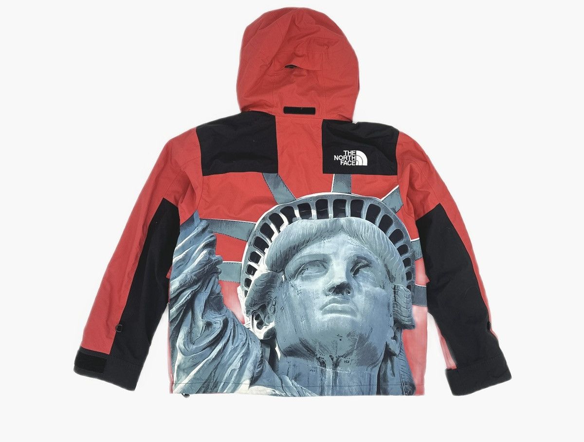 Supreme × The North Face Supreme tnf north face statue of liberty mountain jacket Size US M / EU 48-50 / 2 - 2 Thumbnail