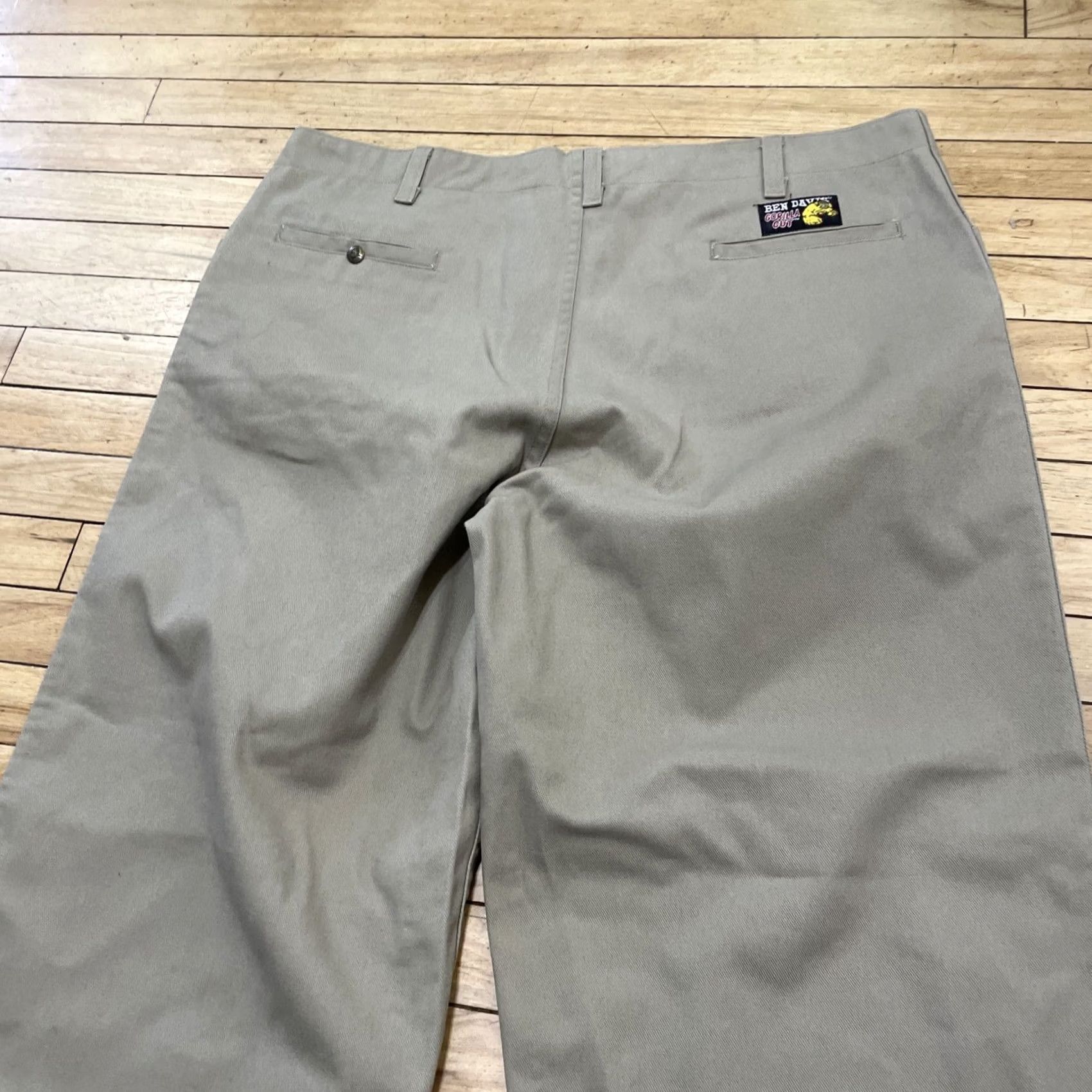 Ben Davis VINTAGE Ben Davis Gorilla Cut Pants Men 44x31 Workwear Pants Khaki Tan Wide-Leg Baggy 90s Chicano Skater Size US 44 / EU 60 - 3 Thumbnail
