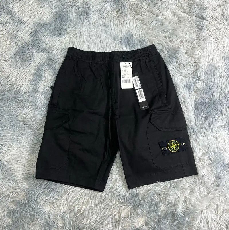 Stone Island Stone Island Black Cotton Men's Shorts 0089 Size US 32 / EU 48 - 1 Thumbnail