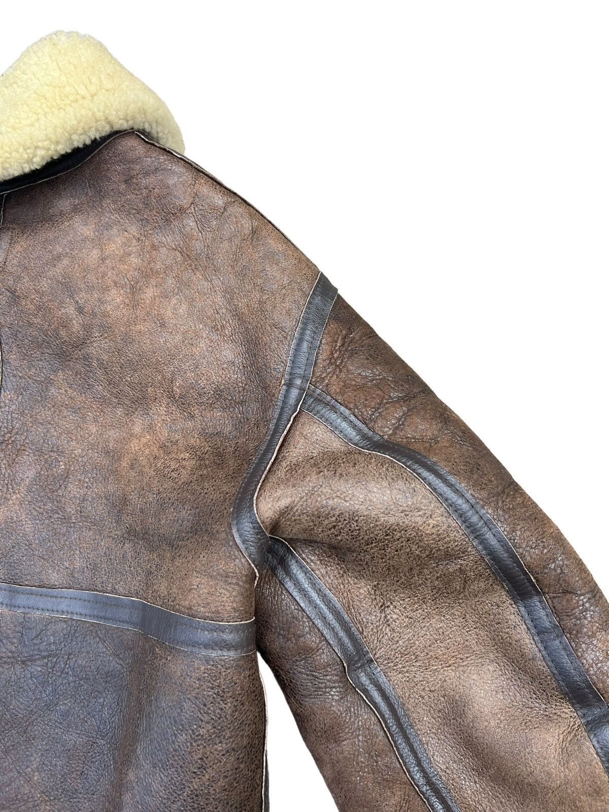 Vintage Vintage 80s Distress Patina Sheep Leather B-3 Flight Jacket Size US M / EU 48-50 / 2 - 15 Thumbnail