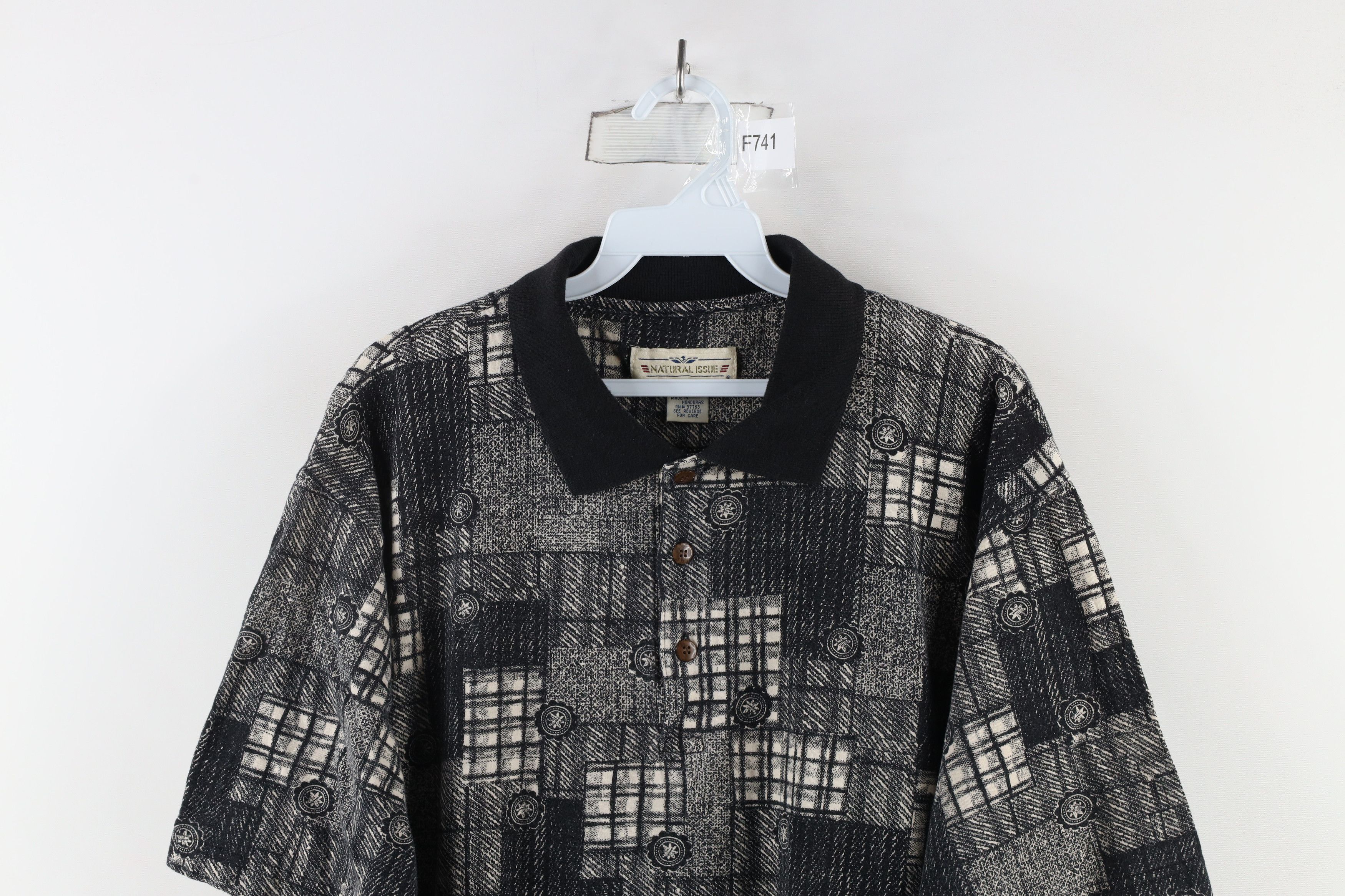 Vintage Vintage 90s Streetwear Geometric All Over Print Polo Shirt Size US XXL / EU 58 / 5 - 2 Thumbnail
