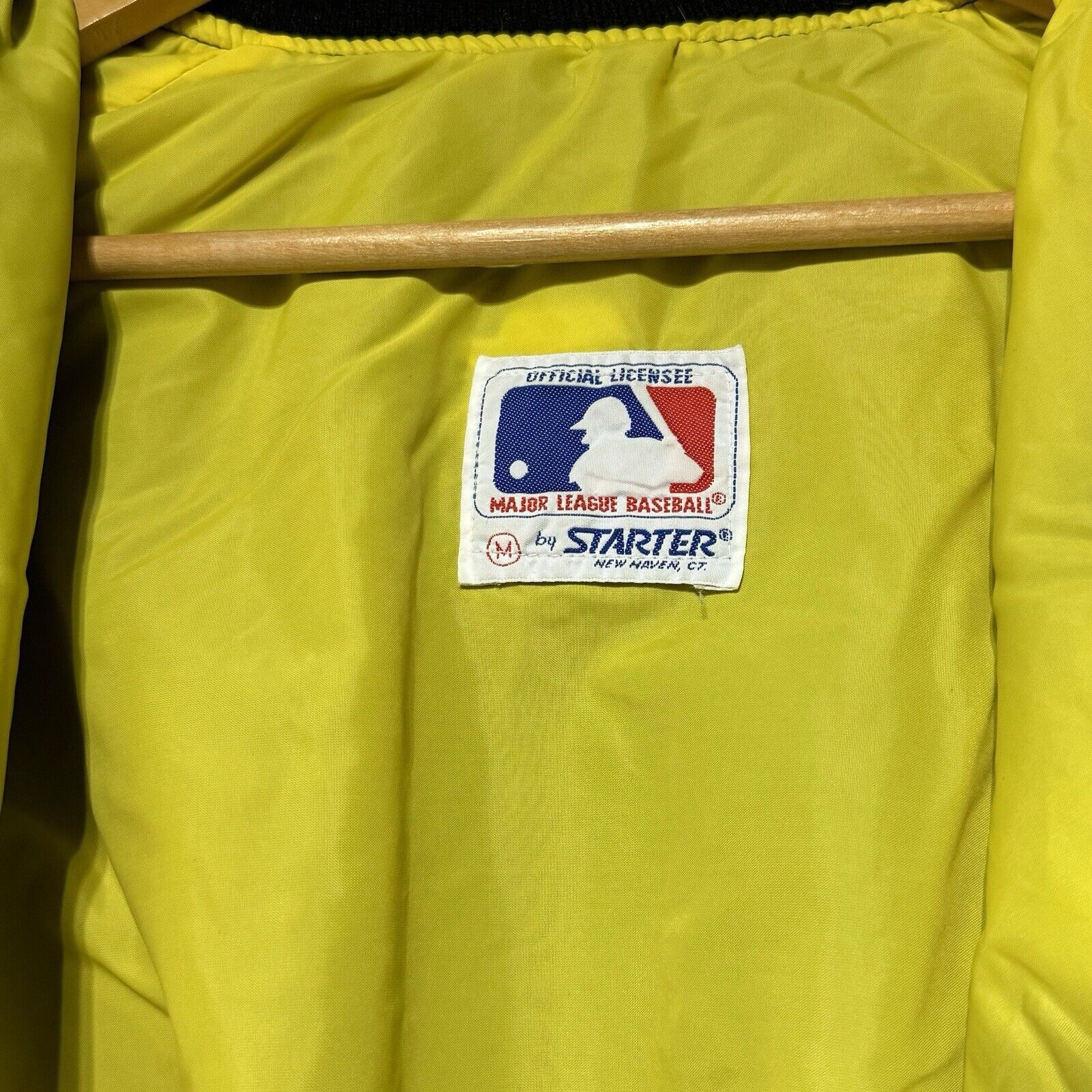 Starter 80s Vintage Starter Pittsburgh Pirates Bomber Jacket Size M Size US M / EU 48-50 / 2 - 3 Thumbnail