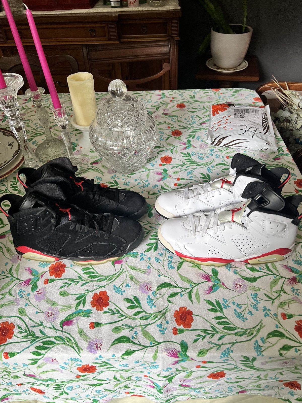Jordan Brand Jordan 6 Infared pack size 10 Size US 10 / EU 43 - 21 Thumbnail