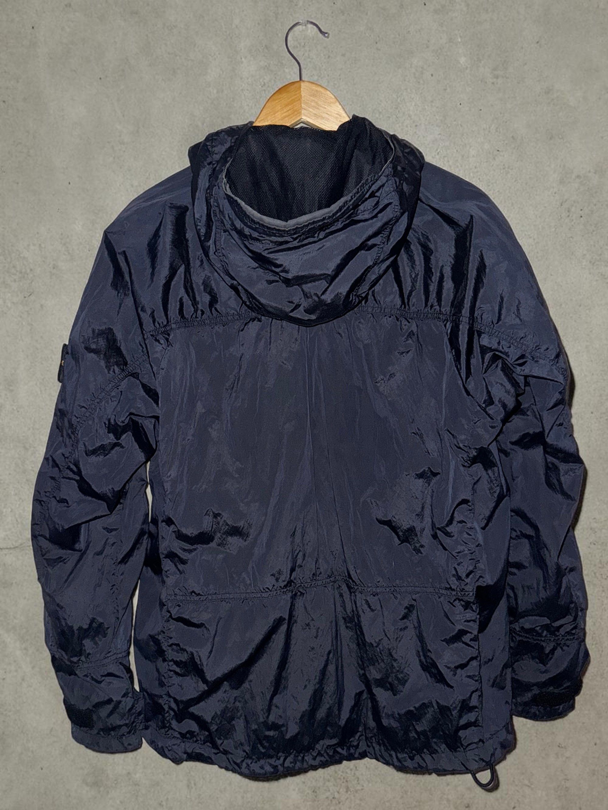 Stone Island Stone Island Black Navy Nylon Metal Watro Shimmer Jacket Size US XL / EU 56 / 4 - 3 Thumbnail