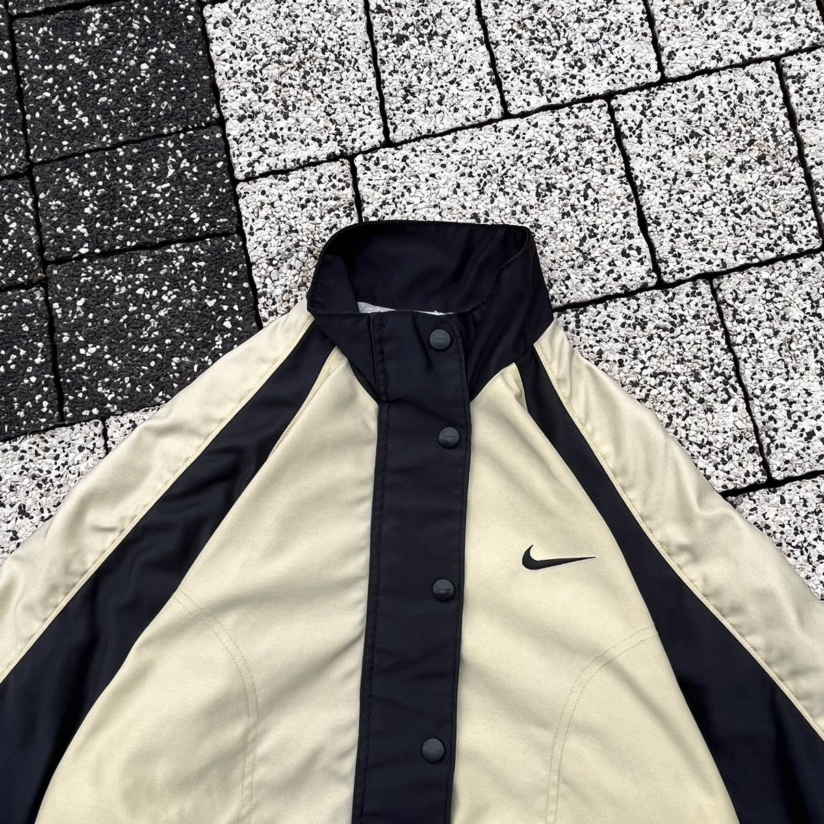 Nike × Vintage Nike Vintage Windbreaker Streetwear Nylon Jacket Size US XXS / EU 40 - 7 Thumbnail
