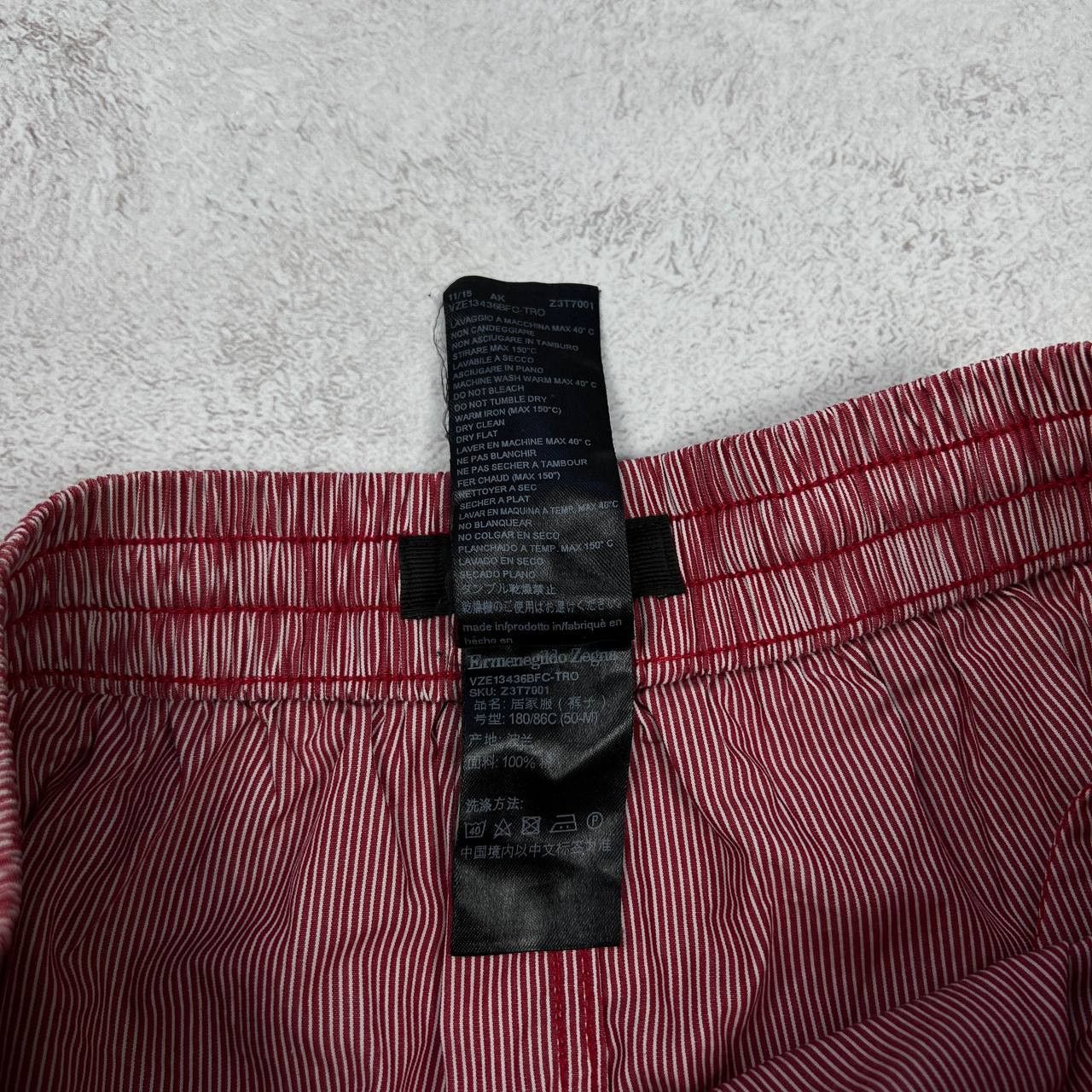 Ermenegildo Zegna Ermenegildo Zegna Swim Shorts Red Stripe Elastic Waist Size US 28 / EU 44 - 12 Thumbnail