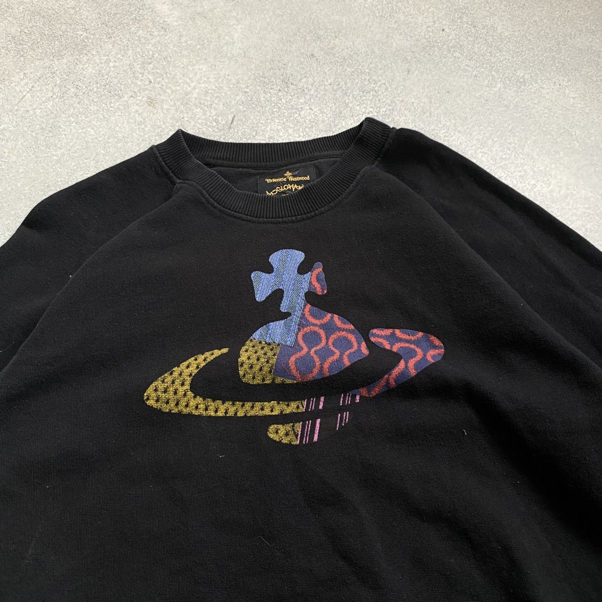Vivienne Westwood Vivienne Westwood Sweatshirt Size M Big Logo Luxury Size US M / EU 48-50 / 2 - 3 Thumbnail