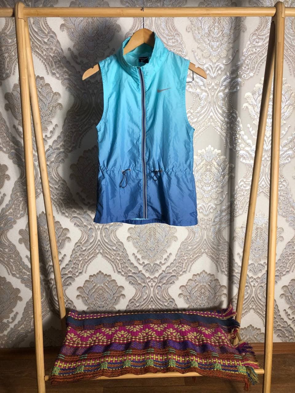 Nike × Vintage VERY RARE NIKE RAIN VESTS LIGHT JACKET RUNNING NYLON Y2K 90s Size XS / US 0-2 / IT 36-38 - 1 Thumbnail