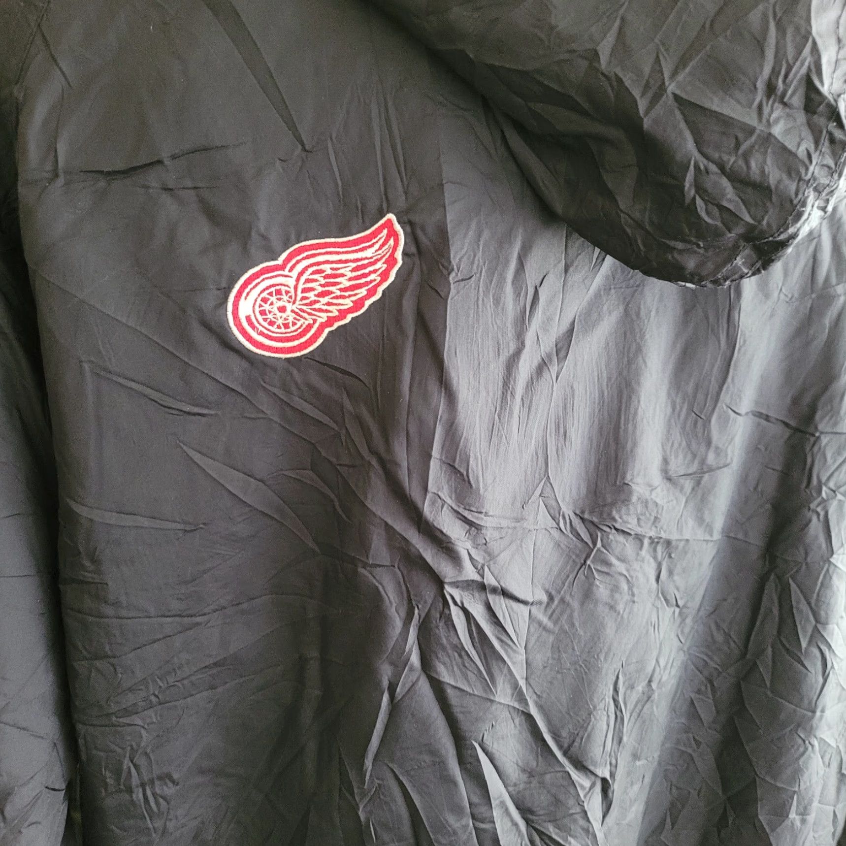 NHL Nike DETROID NHL Jacket - CCM Red Wings, Adult L, Black, Nylon Puffer Jacket (Wing Collar) - Jerseys & Outerwear Size US L / EU 52-54 / 3 - 5 Thumbnail