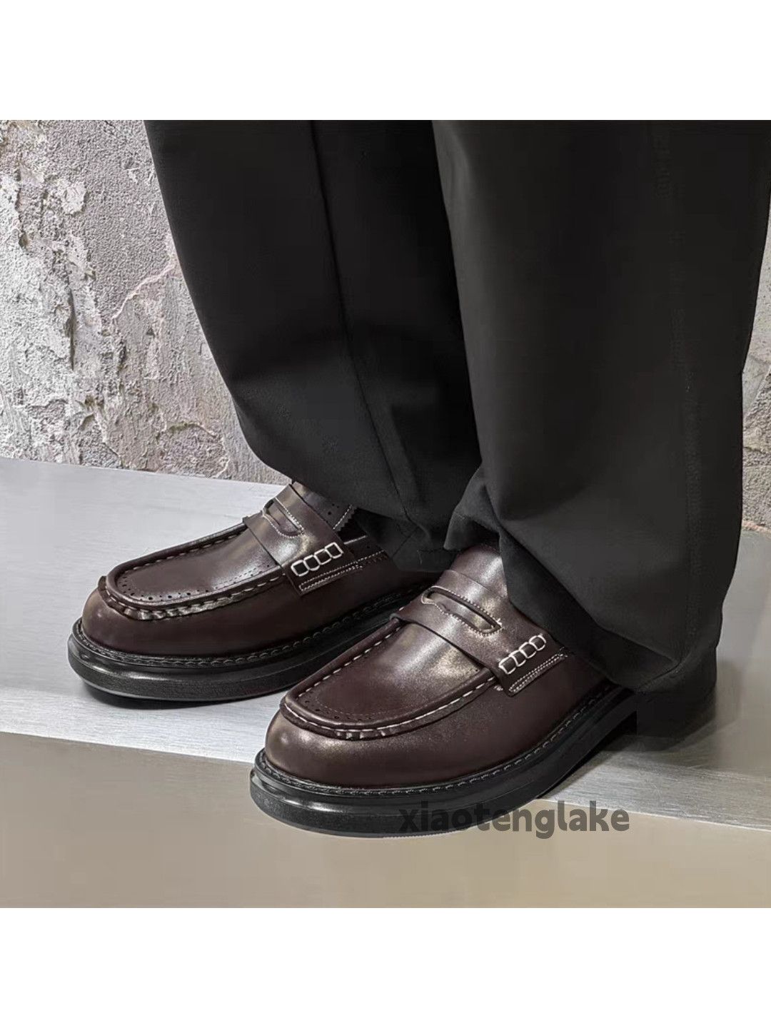 Vintage Unisex outdoor utility slip on loafer thick sole shoes boots Size US 10 / EU 43 - 2 Thumbnail