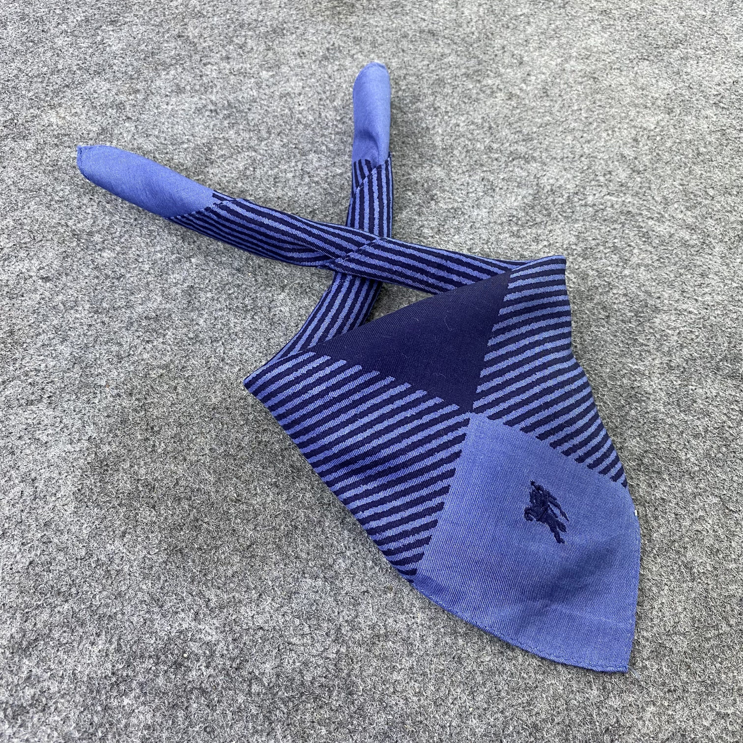 Burberry × Vintage Burberry Handkerchief / Bandana / Neckerchief-B616 Size ONE SIZE - 1 Thumbnail
