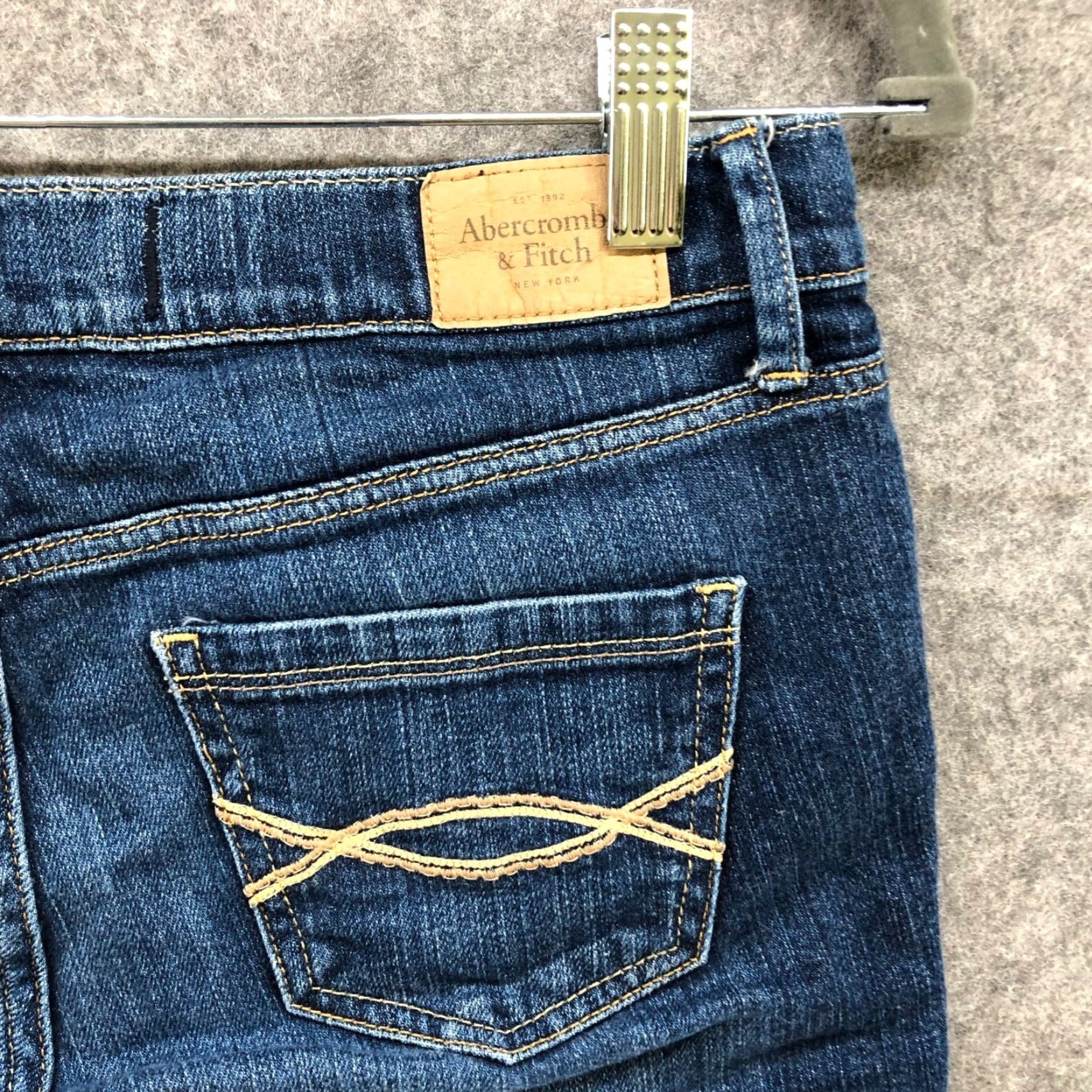 Abercrombie & Fitch VINTAGE Abercrombie & Fitch Jean Shorts Womens 27 Blue Stretch Low Rise Casual American Classic Size 27" / US 4 / IT 40 - 6 Thumbnail