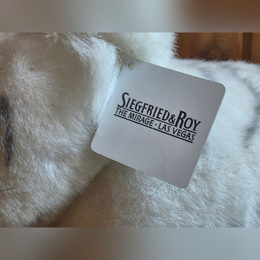 The Unbranded Brand Siegfried & Roy 1999 Mirage Roaring White Plush Tiger NWT Size ONE SIZE - 5 Thumbnail