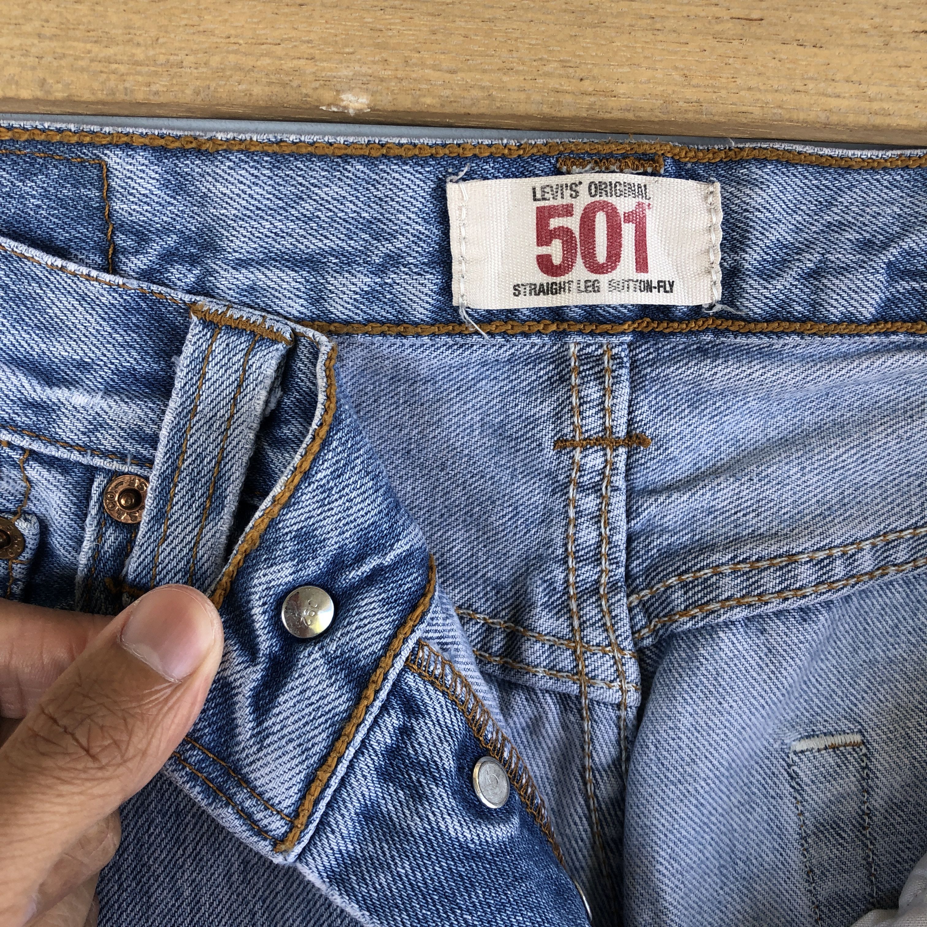 Levi's Vintage Y2K Levis 501 Light Wash Jeans Levi's Sunfaded Denim Size US 30 / EU 46 - 7 Thumbnail