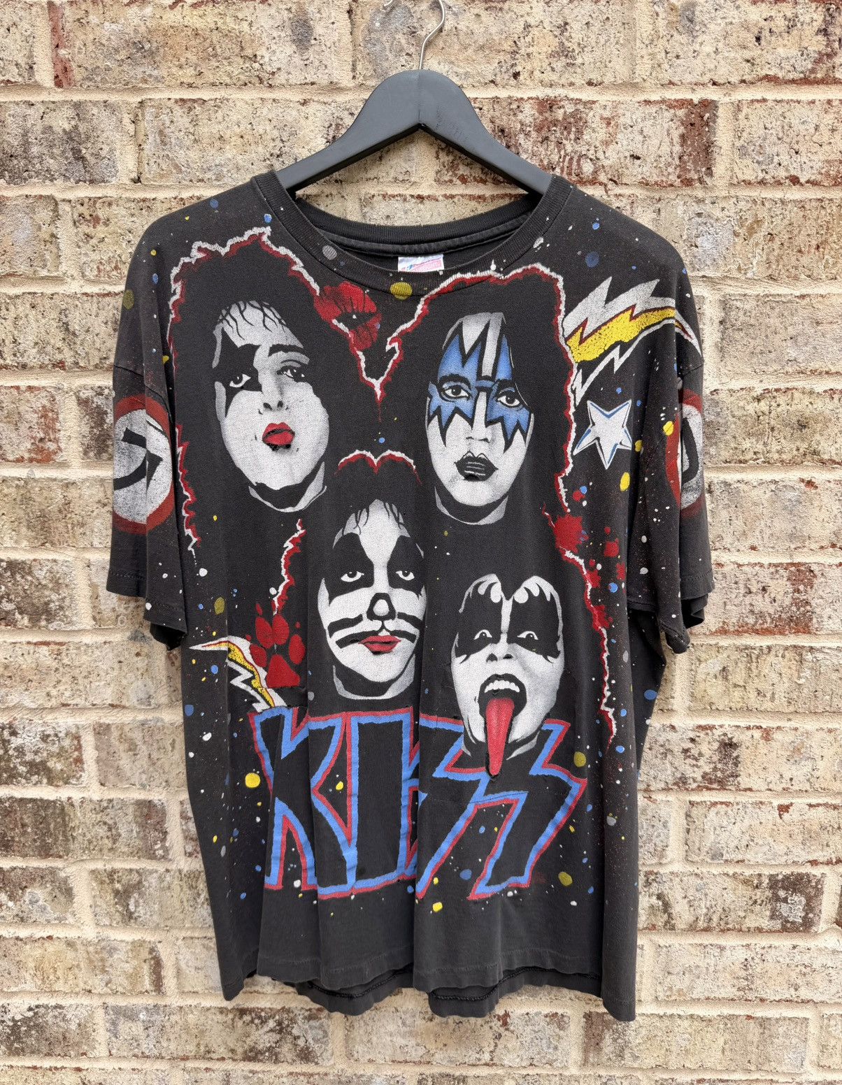 Band Tees Vintage 1992 KISS AOP Band T-Shirt Size US XL / EU 56 / 4 - 1 Thumbnail