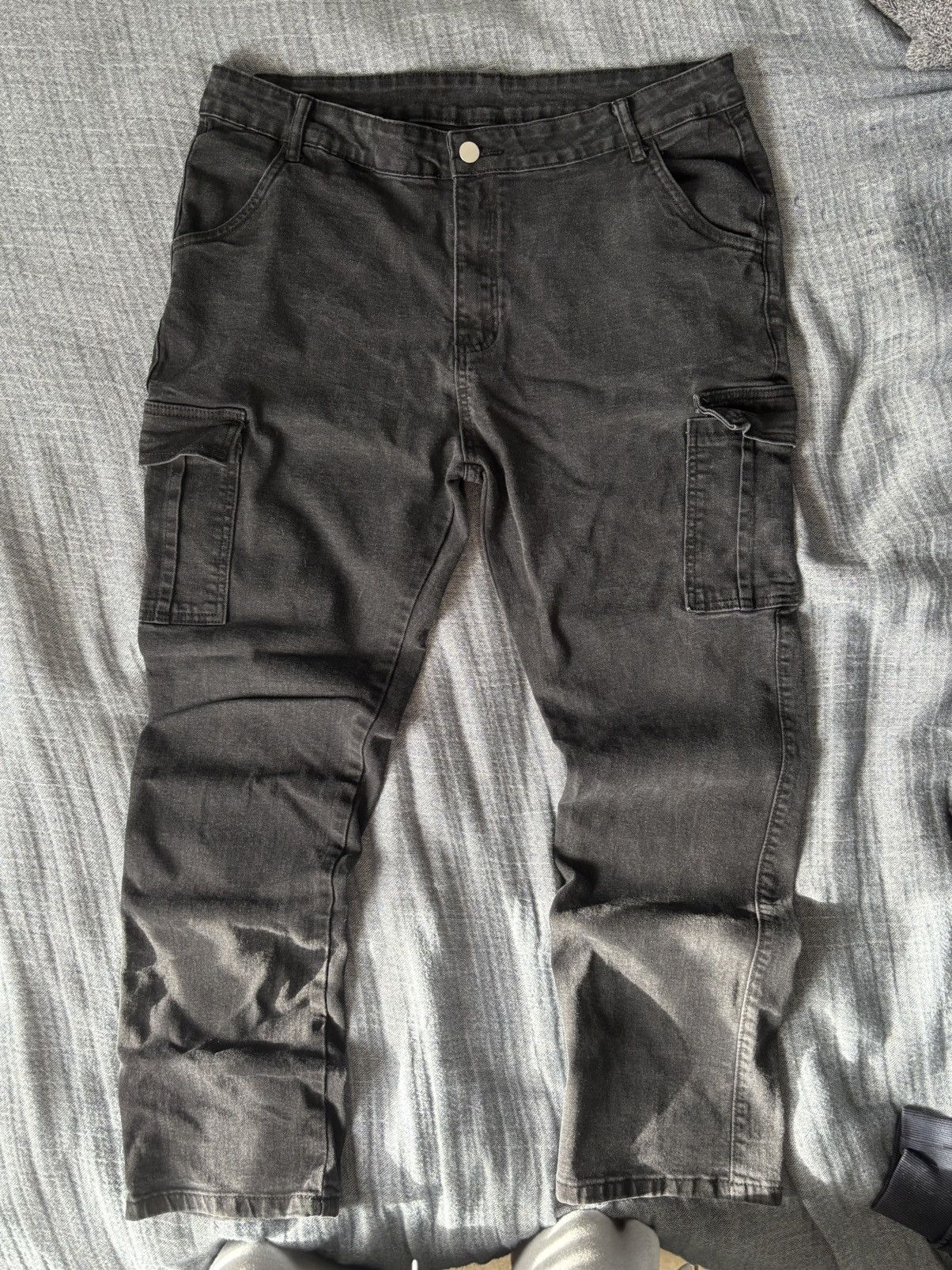 Other Black Washed Y2K Cargo Jeans Size US 32 / EU 48 - 1 Thumbnail
