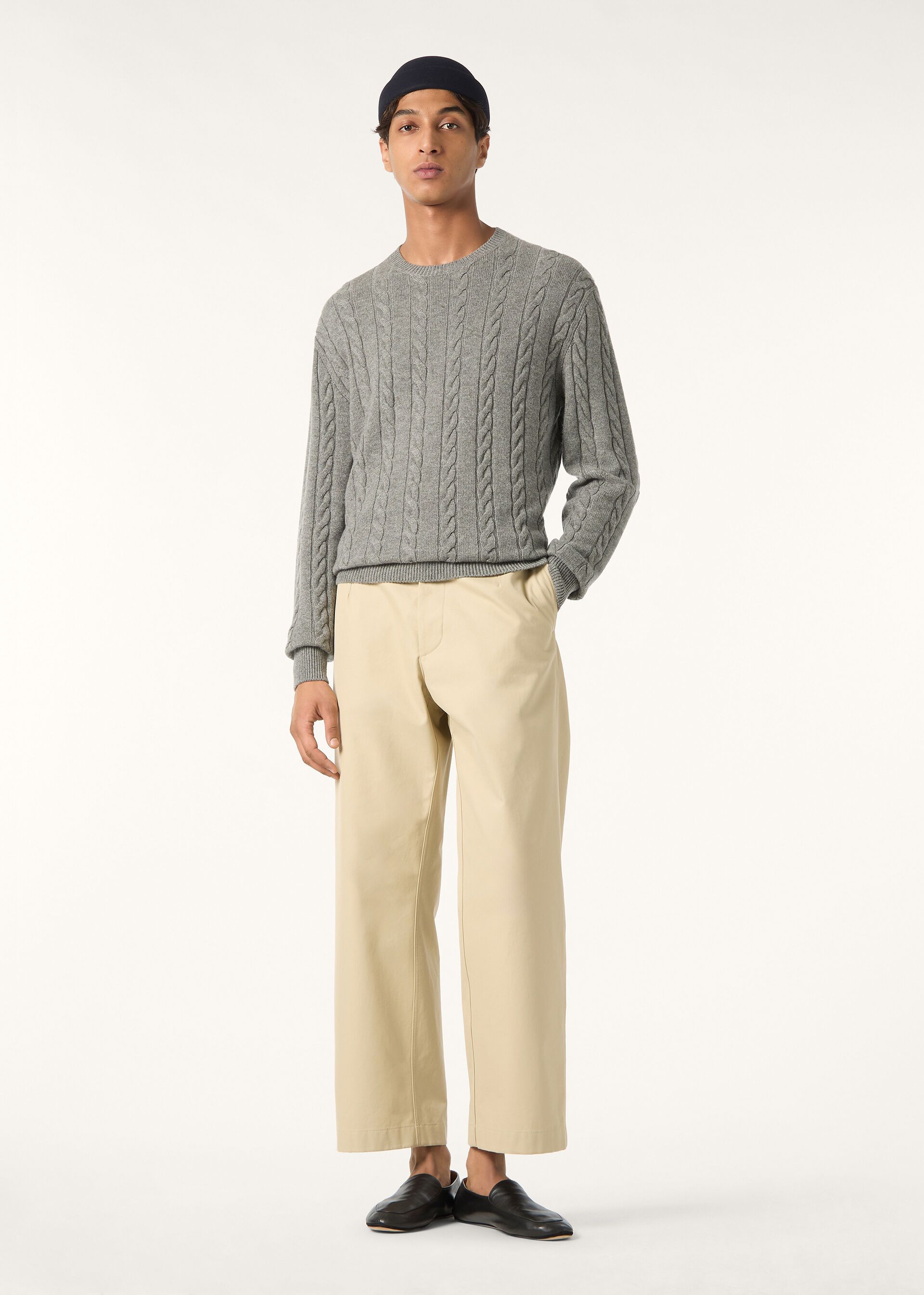 Loro Piana os11x0226 FAQ4517 Cedar Crewneck Sweater in Glacier Sky Size US S / EU 44-46 / 1 - 2 Thumbnail