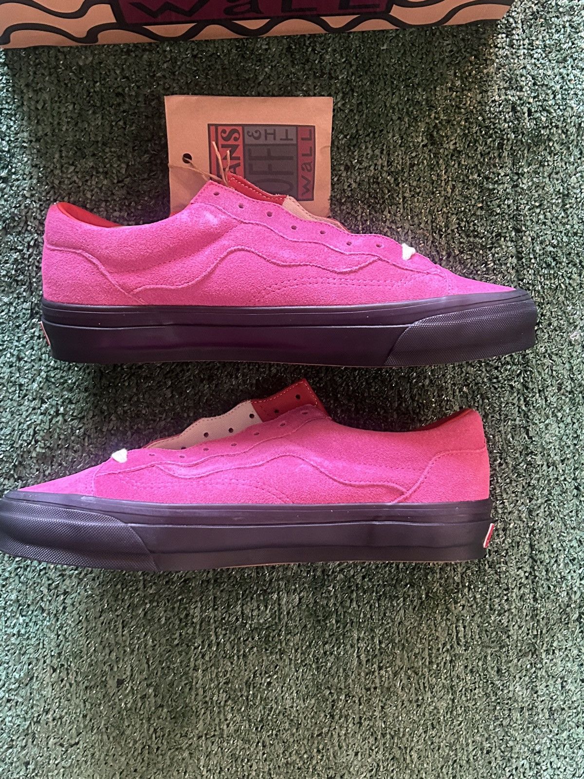Parra Vans x Parra OTW Old Skool 36 Size 11 “PINK CARMINE” LIMITED Size US 11 / EU 44 - 2 Thumbnail