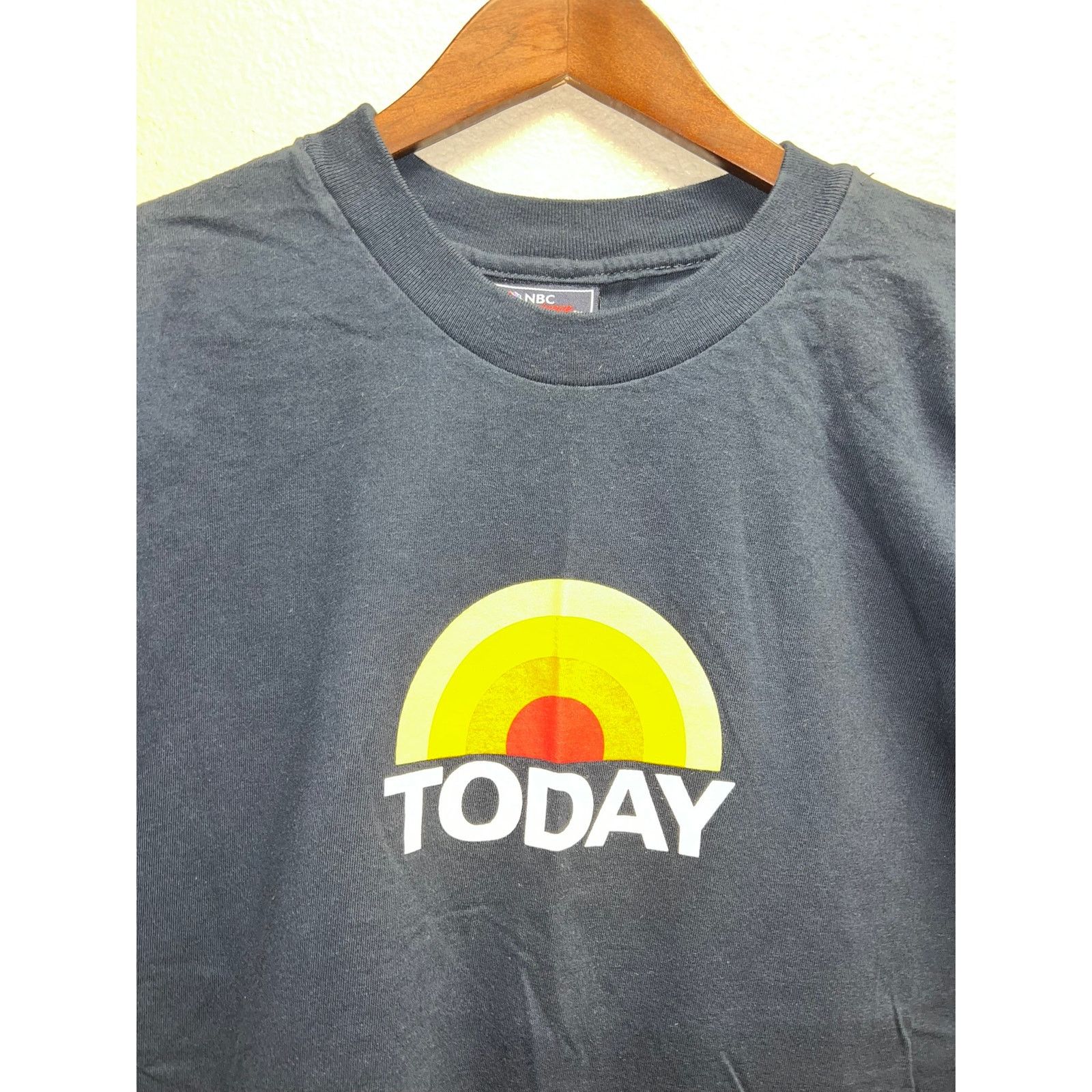 Vintage Vintage NBC Shirt Today Americas First TV Family Tee Medium Size US M / EU 48-50 / 2 - 2 Thumbnail