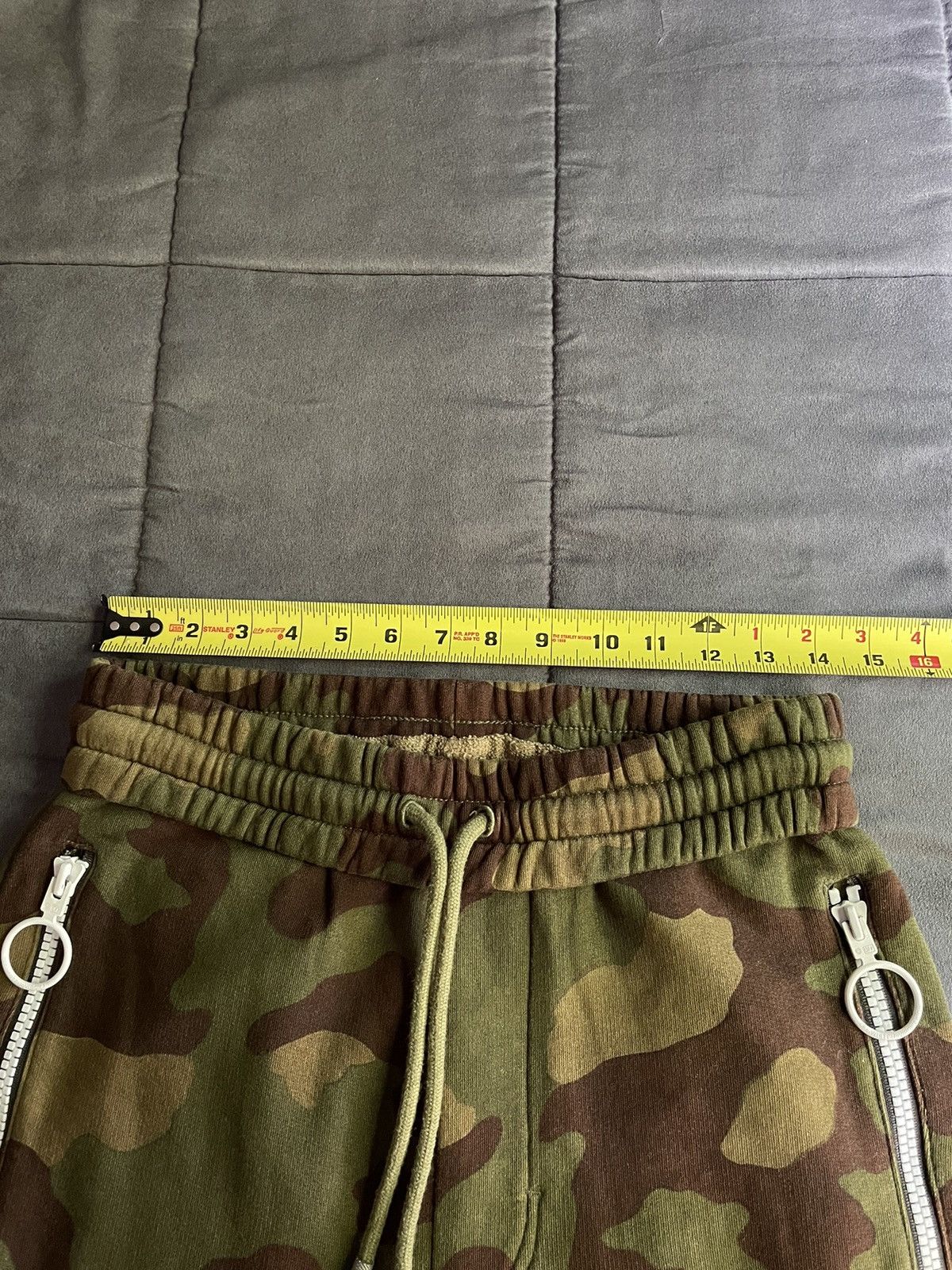 Off-White Off-White Seeing Things Camo Sweatpants Size US 30 / EU 46 - 3 Thumbnail