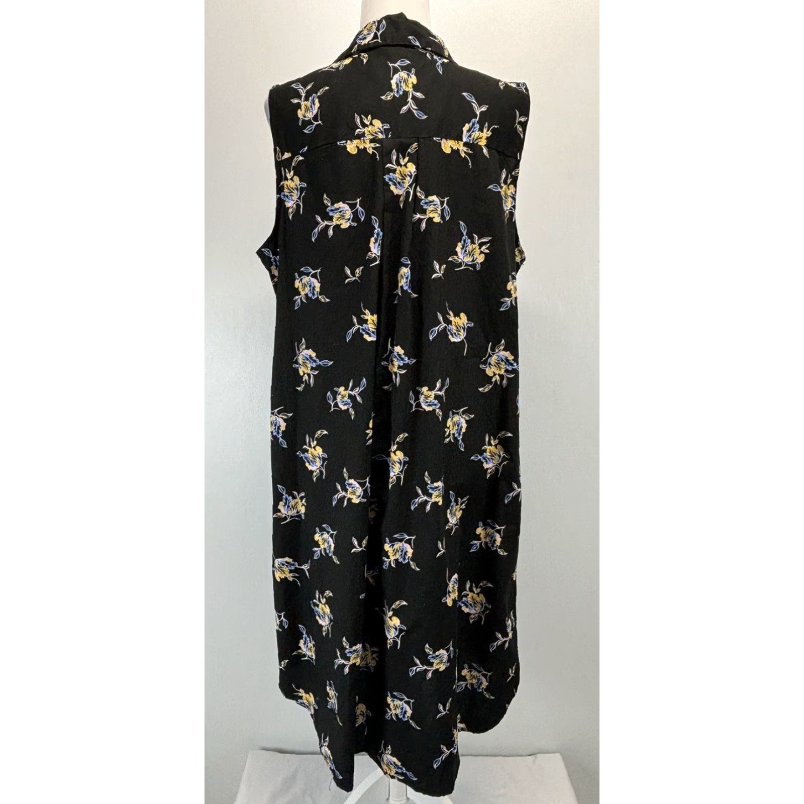 Vintage VINTAGE Who What Wear Floral Shirt Dress XXL Black Sleeveless Knee Length Button Front Women Size XXL / US 16-18 / IT 52-54 - 3 Thumbnail