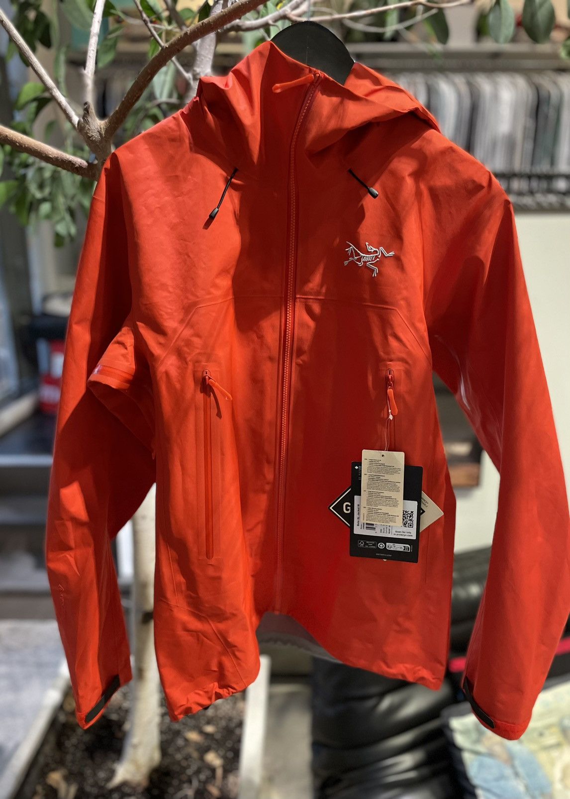 Arc'teryx Arc'teryx Beta SL jacket Size US S / EU 44-46 / 1 - 2 Thumbnail