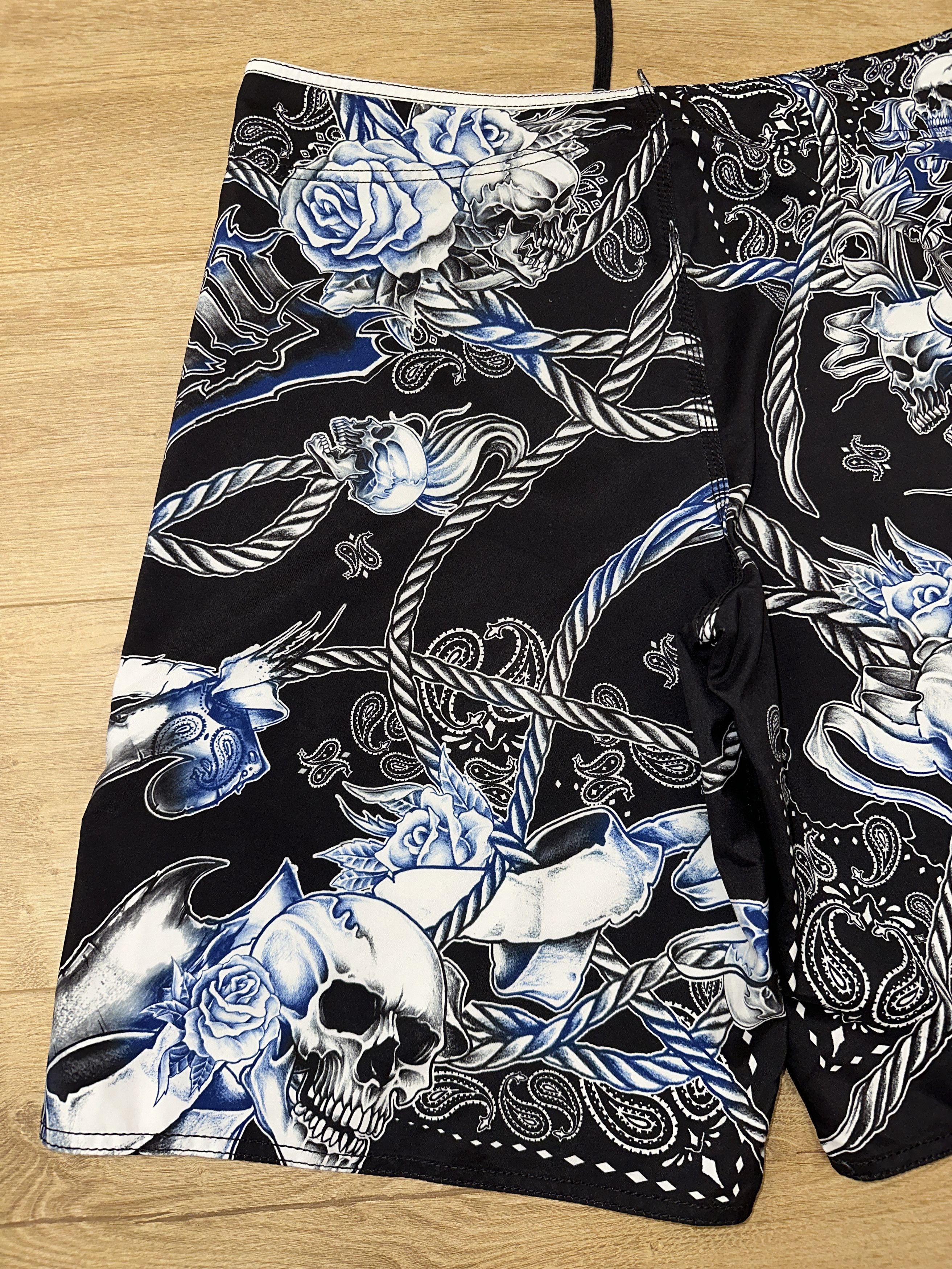 Billabong Billabong Skull Roses Board Shorts Surf Swim Trunks Size 36 Size US 36 / EU 52 - 7 Thumbnail