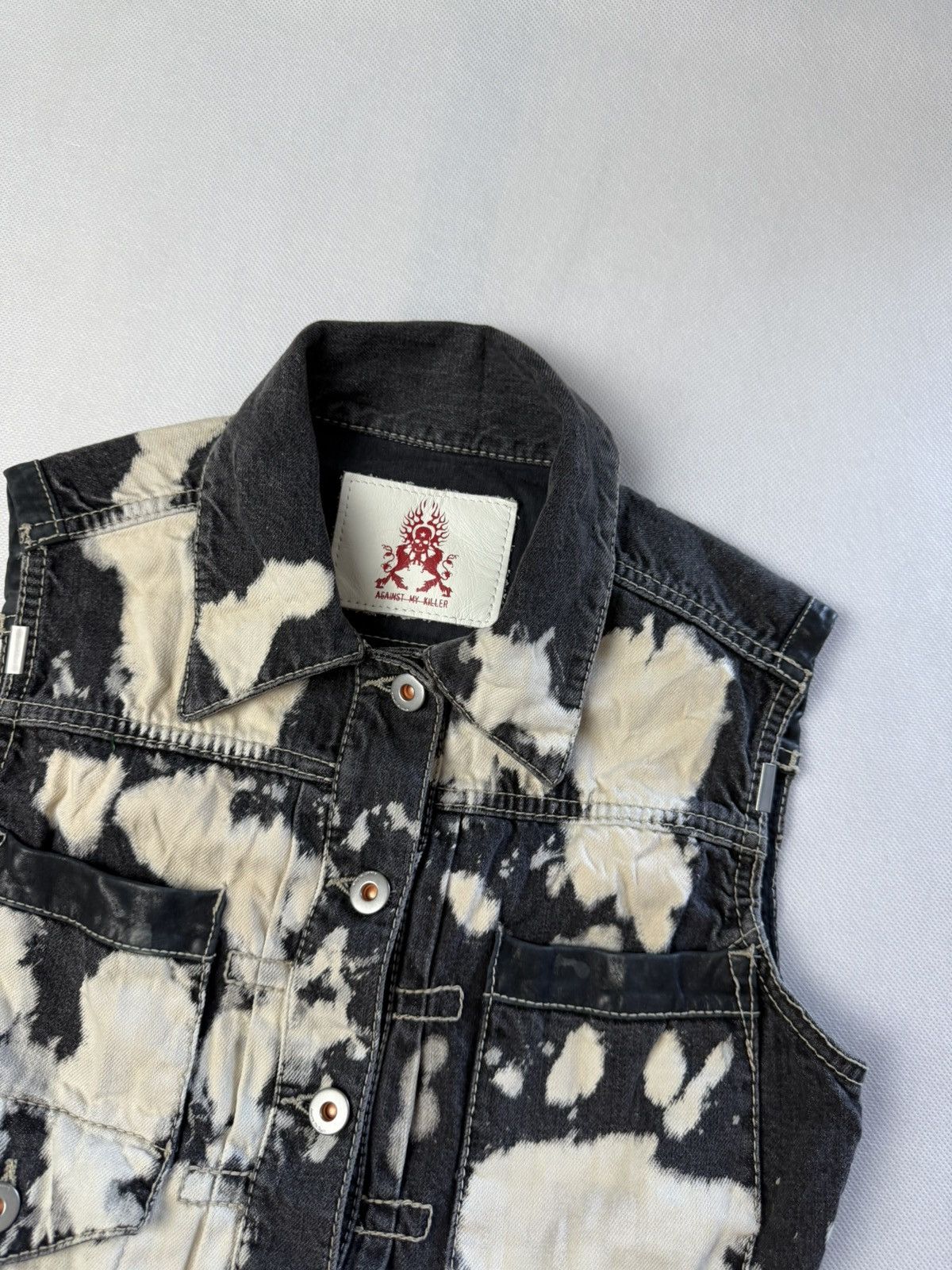 Andrew Mackenzie Vintage Against my killer vests Italy Viscose Blend Black Size M / US 6-8 / IT 42-44 - 4 Thumbnail