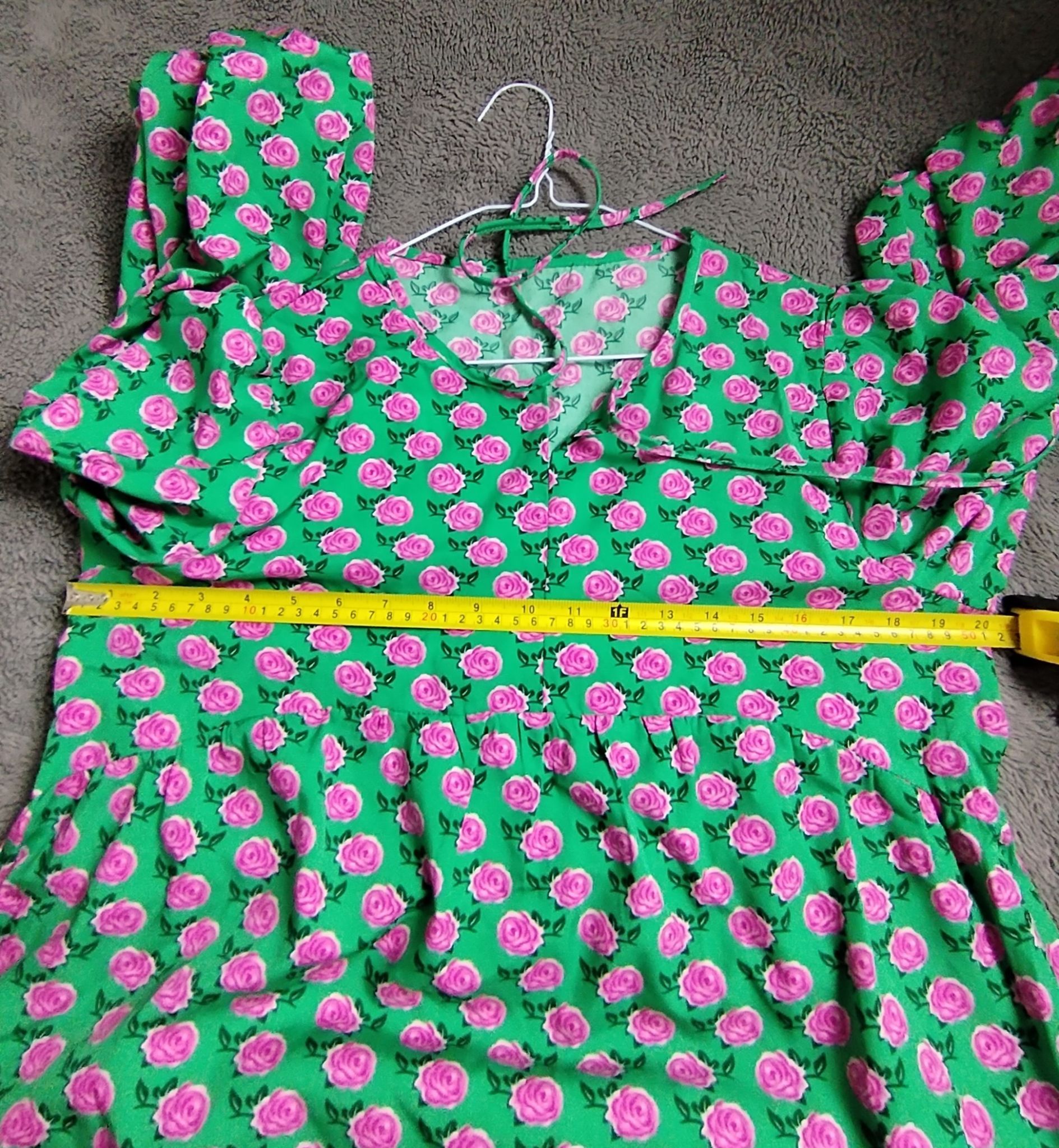 Other Womens Dress L Green Pink Rose Floral VNeck Long Sleeve Size L / US 10 / IT 46 - 8 Thumbnail