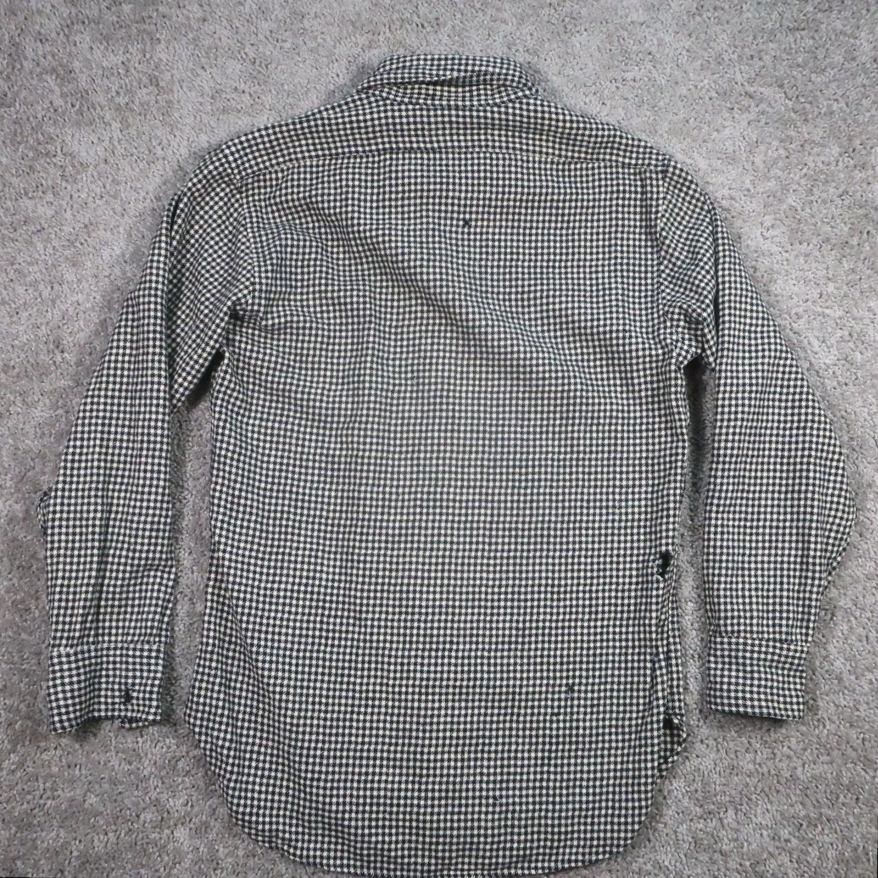 Pendleton VINTAGE Pendleton Shirt Mens M Black White Button-Down USA Distressed Virgin Wool Geometric Pattern Long Sleeve Collared Button-Up Regular Fit Size US M / EU 48-50 / 2 - 2 Thumbnail