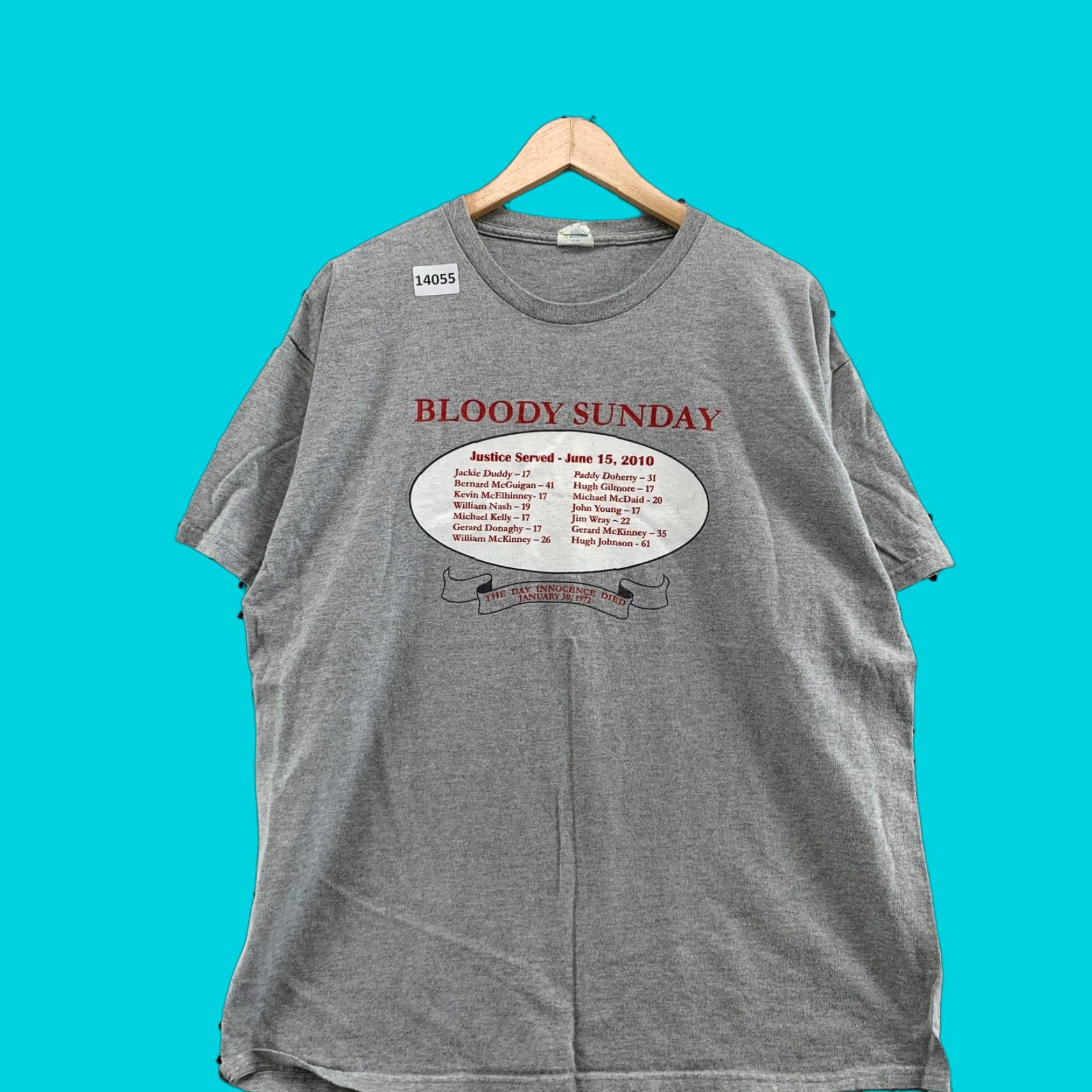 Delta VINTAGE Delta Short Sleeve T-Shirt XL Gray "Bloody Sunday Justice Served" Unisex Adults Crew Neck Graphic Print 2010-2019 Size US 36 / EU 52 - 1 Thumbnail