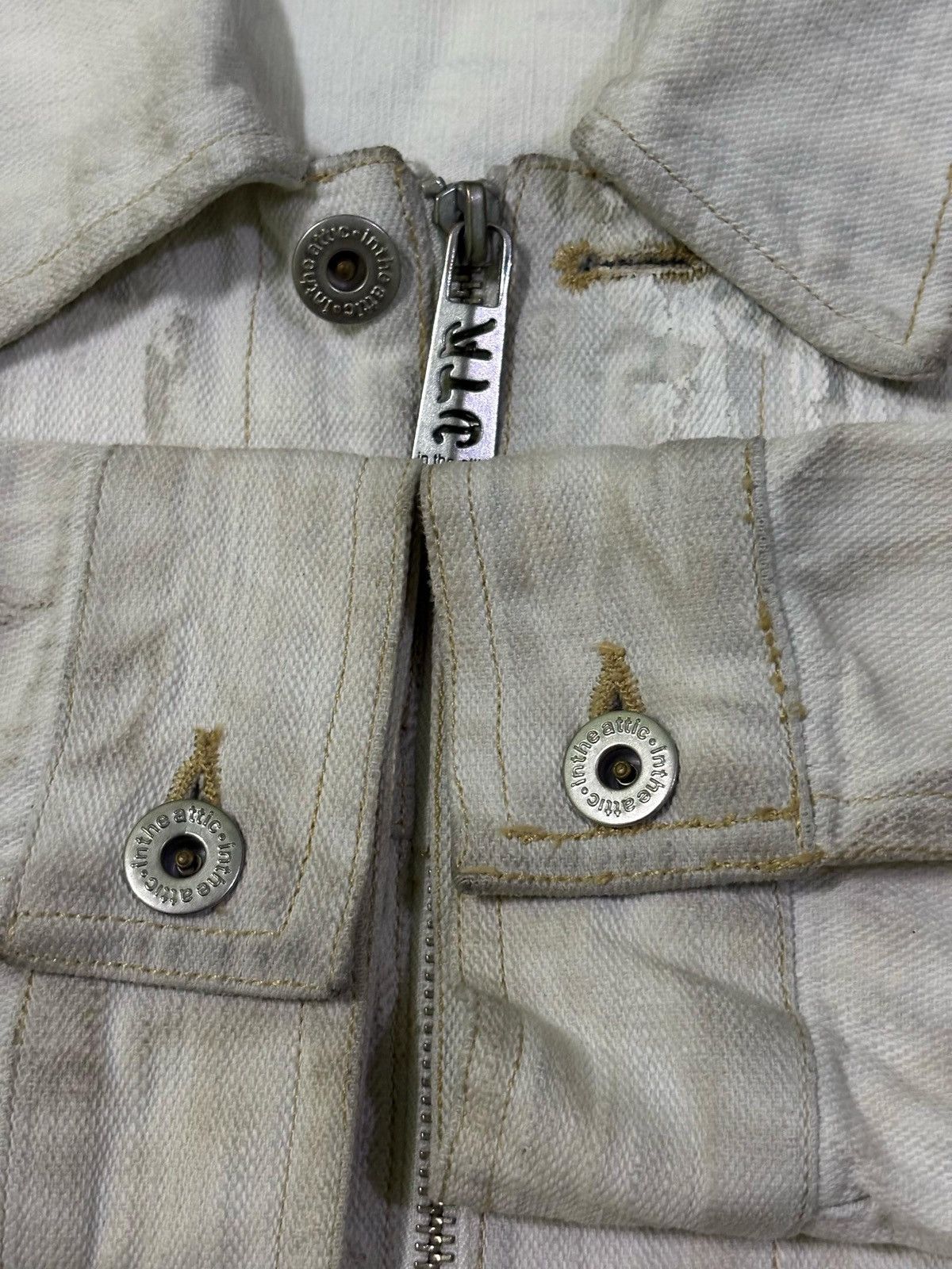 In The Attic × Japanese Brand In the attic Distressed Trucker Jacket Design Size US M / EU 48-50 / 2 - 11 Thumbnail