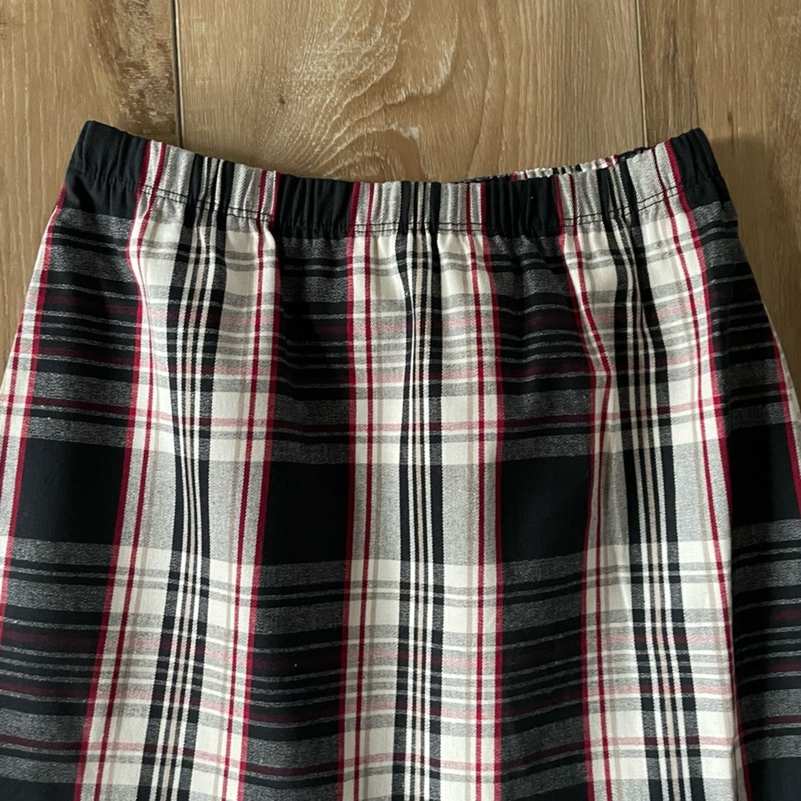 Urban Renewal Urban Outfitters Urban Renewal Remnants Plaid Midi Skirt S Size 24" / US 00 / IT 34 - 2 Thumbnail
