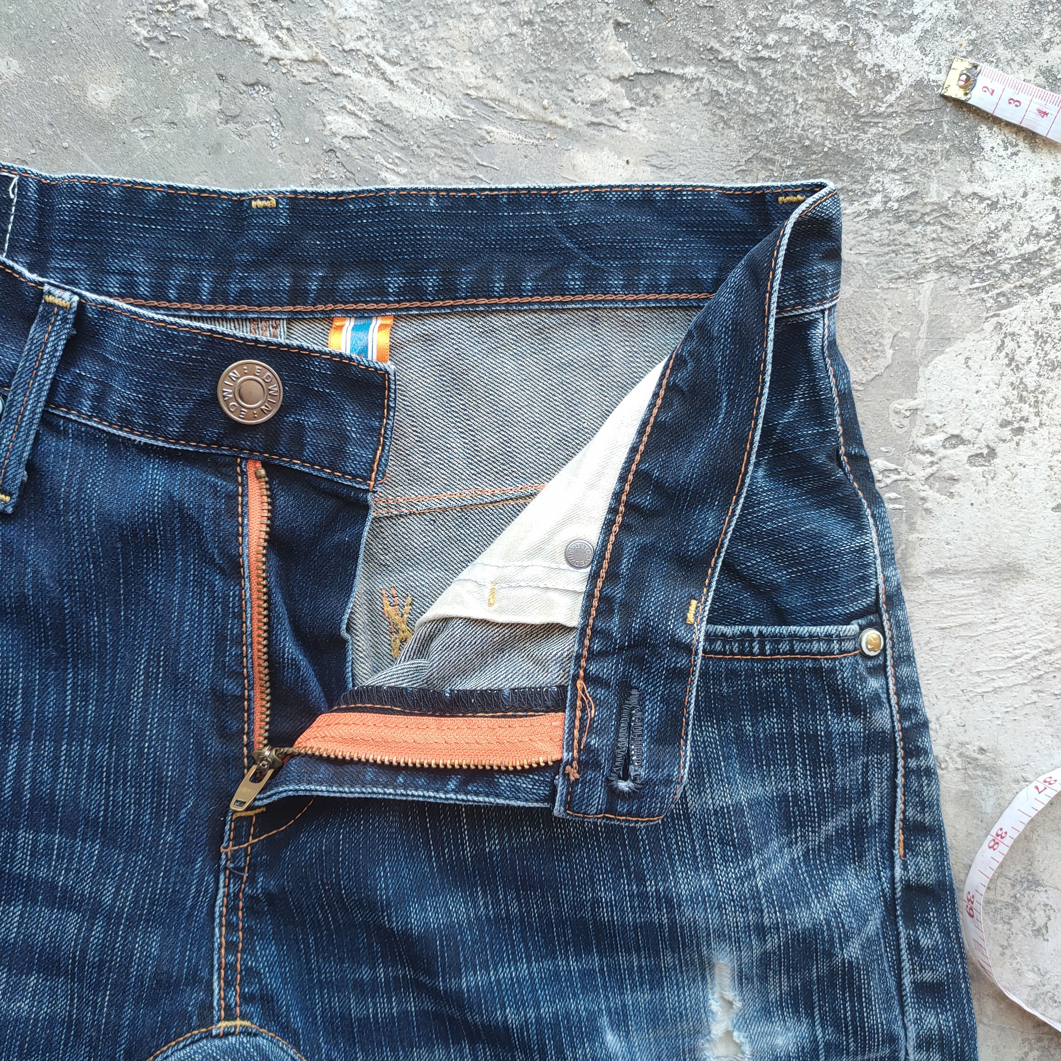 Edwin W30 VINTAGE EDWIN TWIST LEG FADED JEANS PANTS Size US 30 / EU 46 - 8 Thumbnail